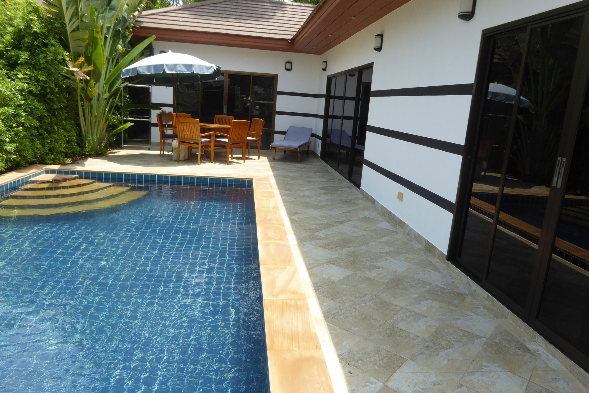 VIP Chain Resort - Tropicana Villa