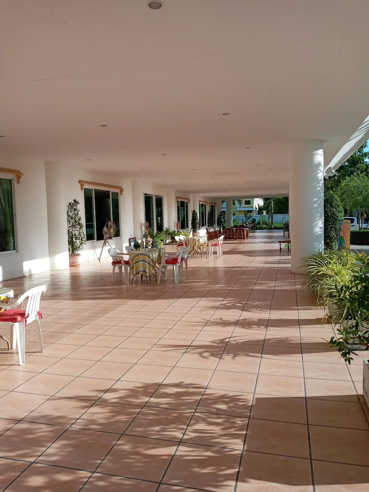 Wellington Hotel