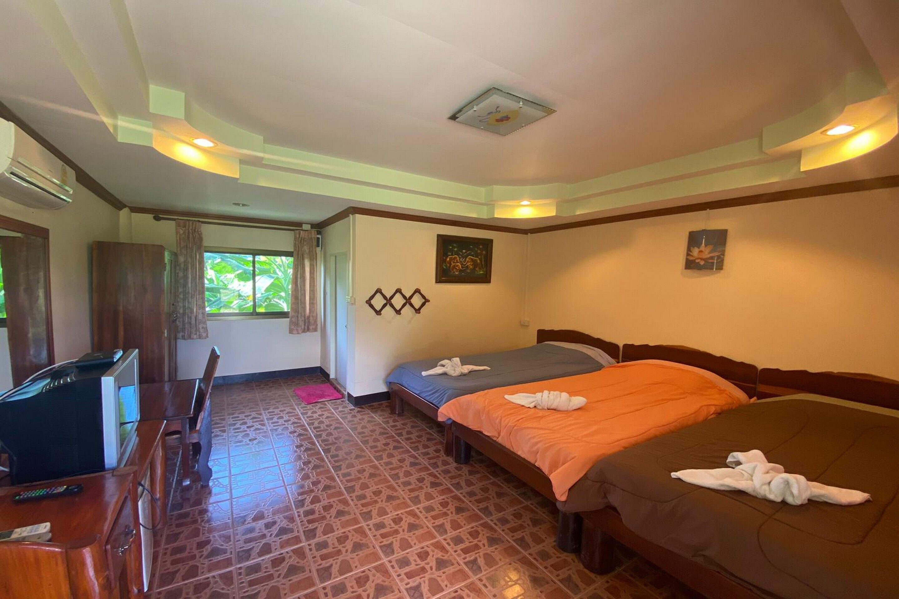 Bannoichynum Resort Kanchanaburi by OYO Rooms