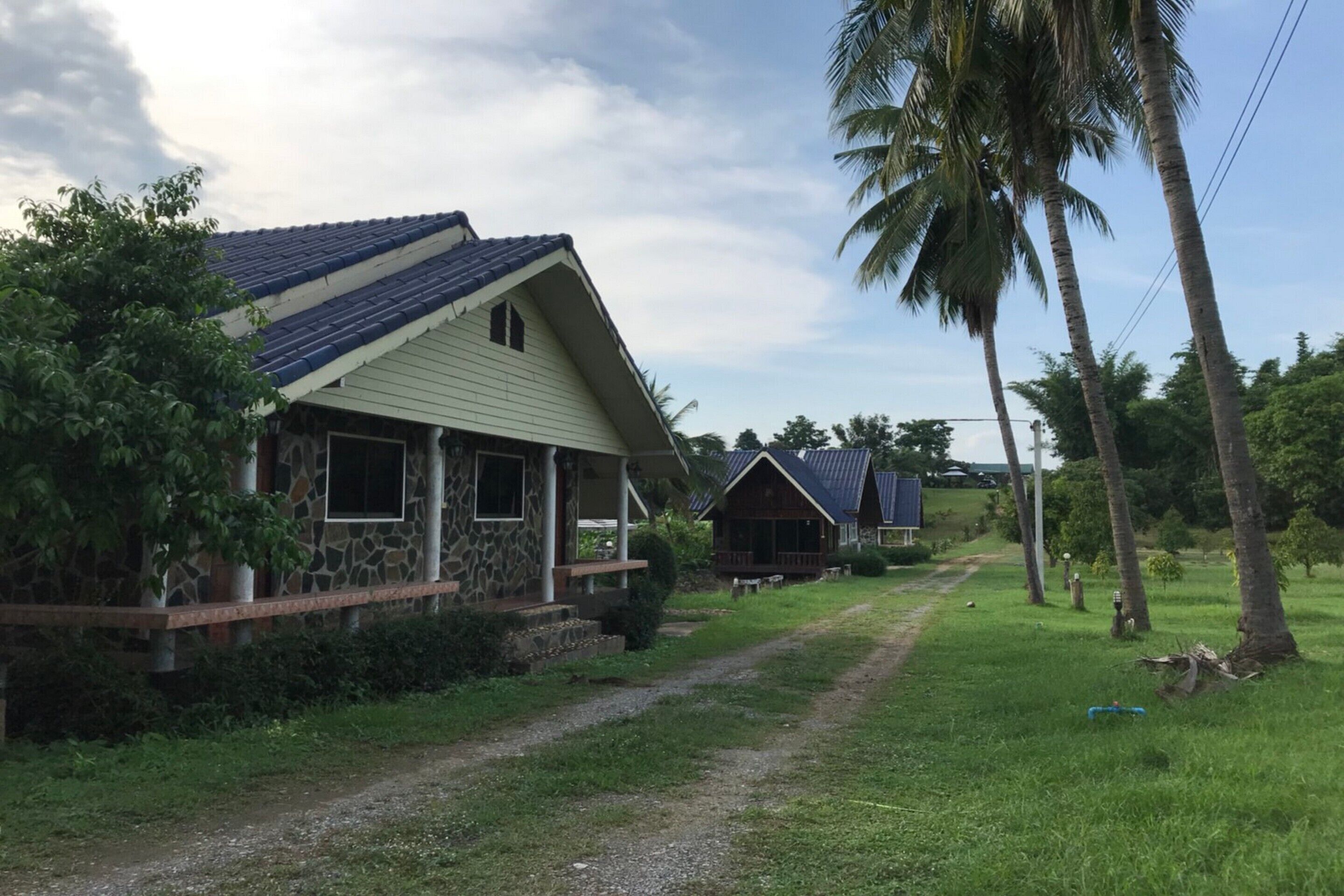 Bannoichynum Resort Kanchanaburi by OYO Rooms