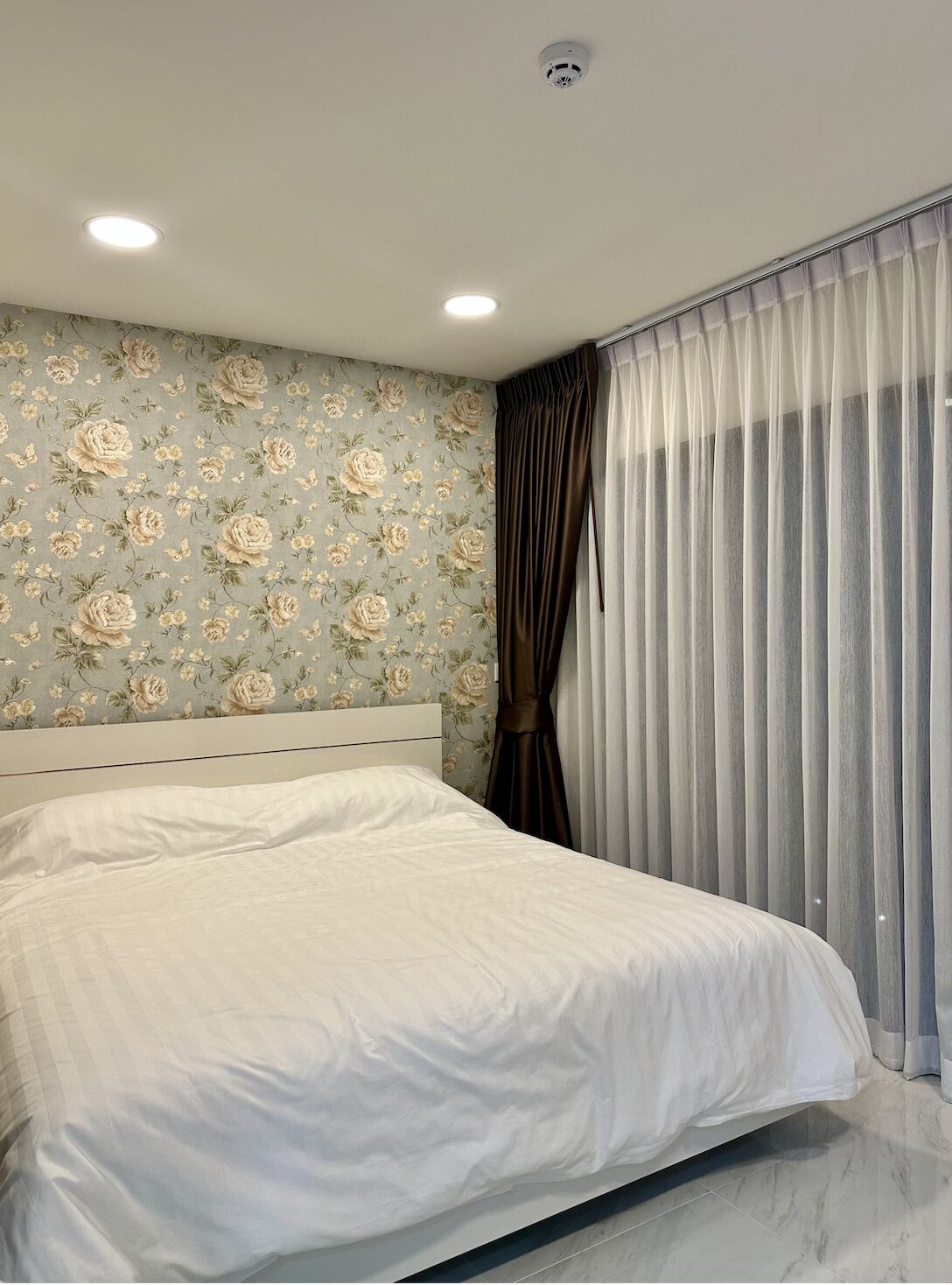 Arunsakhon Luxury Condo