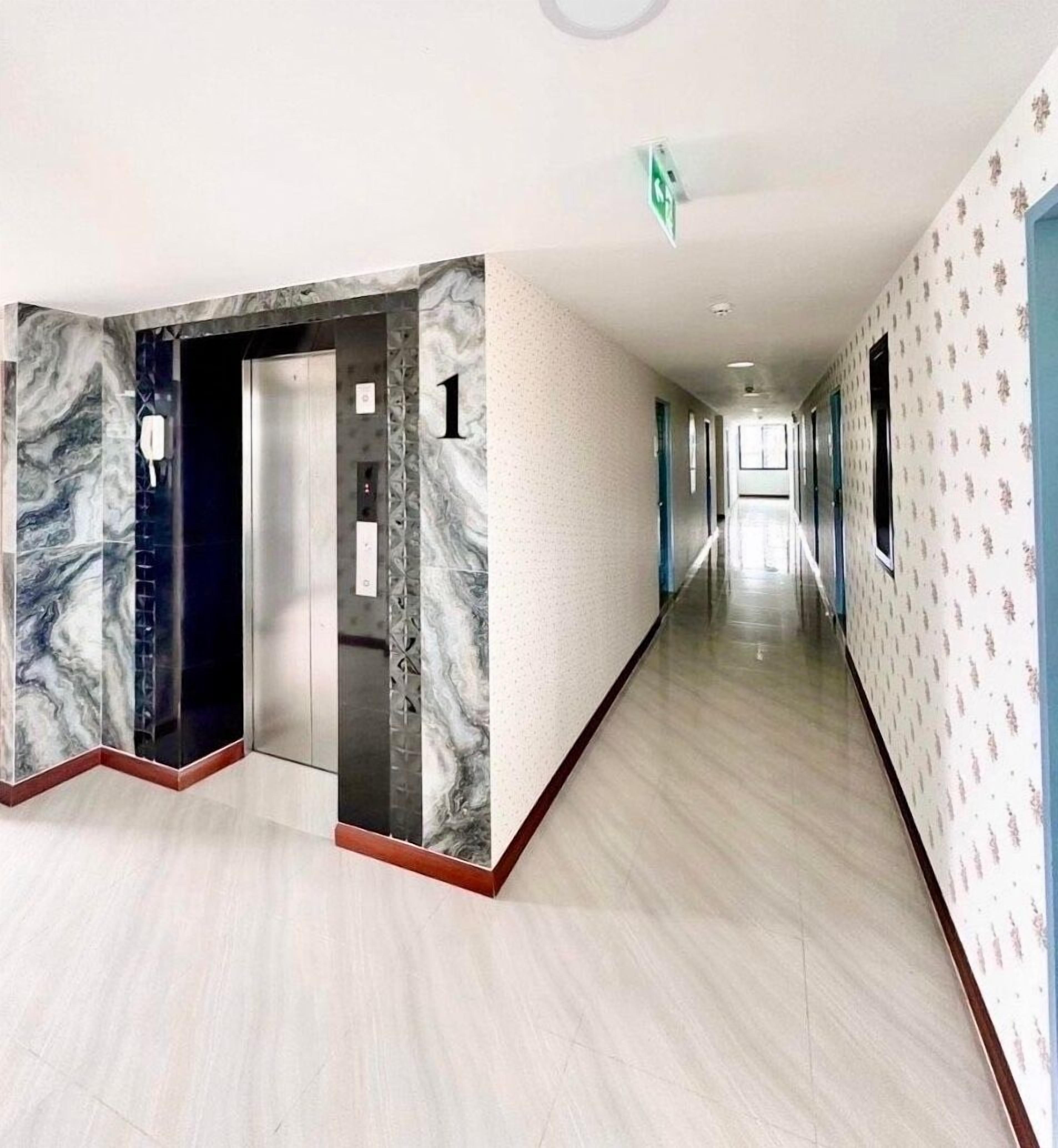 Arunsakhon Luxury Condo