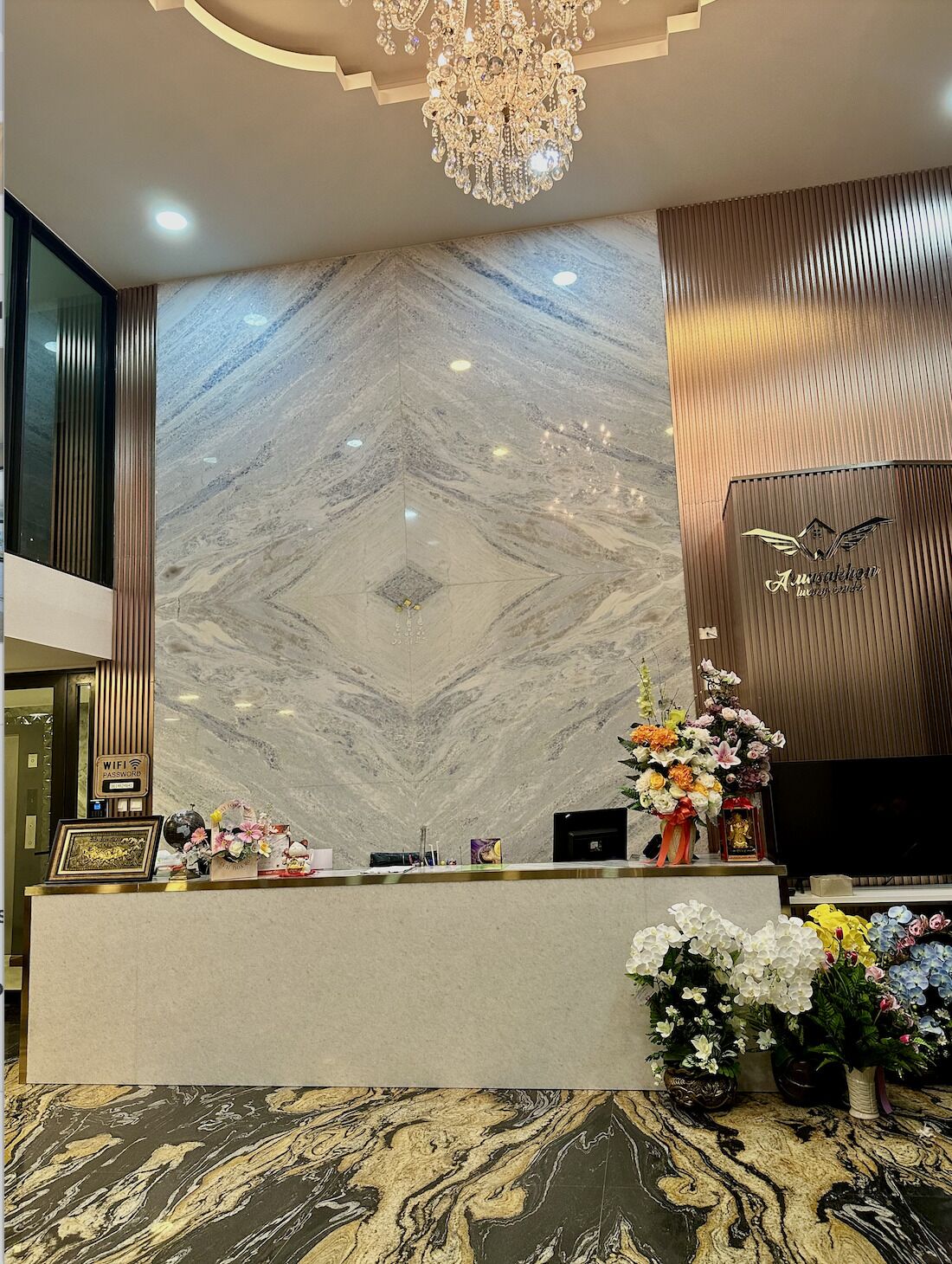 Arunsakhon Luxury Condo