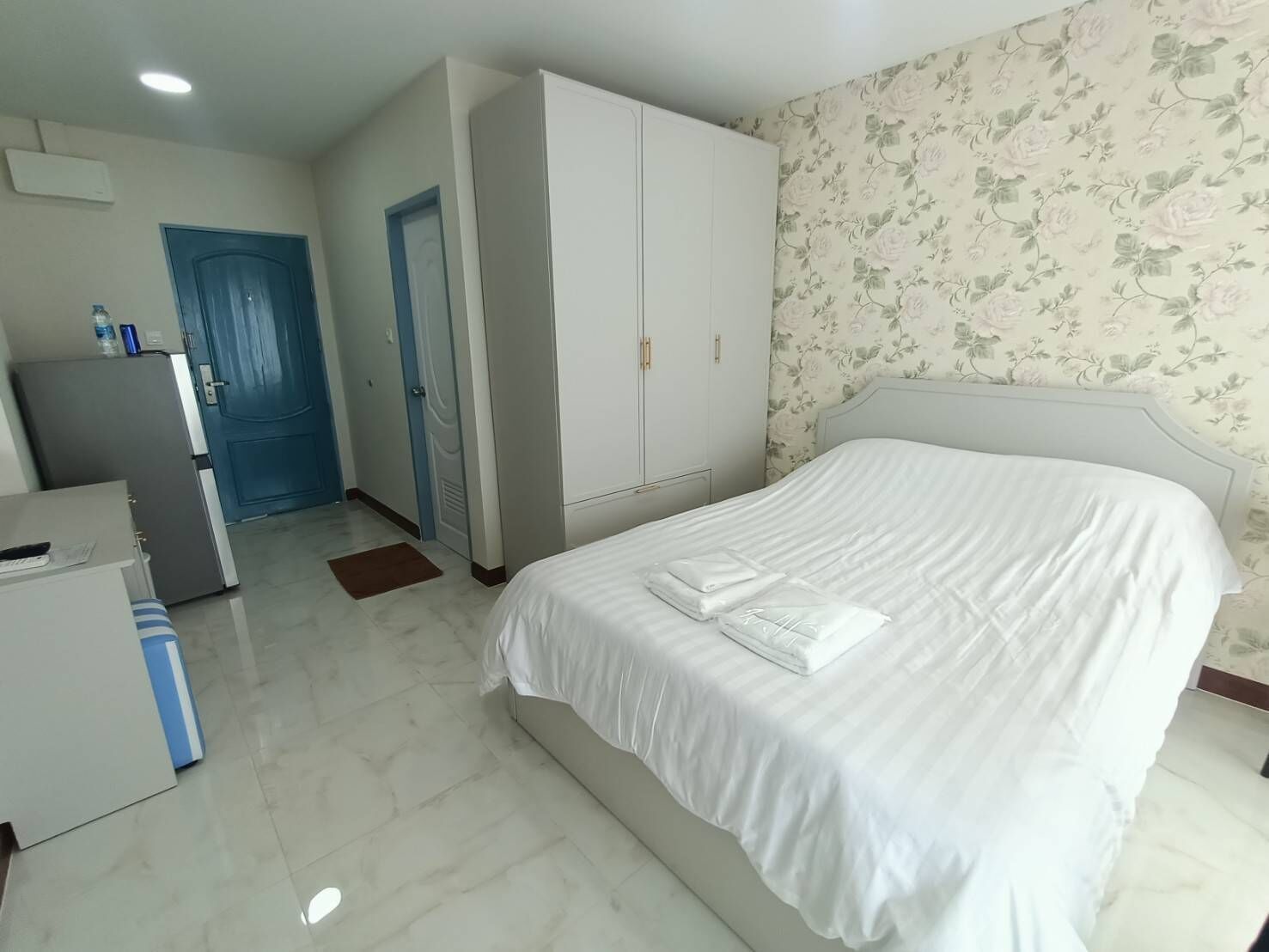 Arunsakhon Luxury Condo