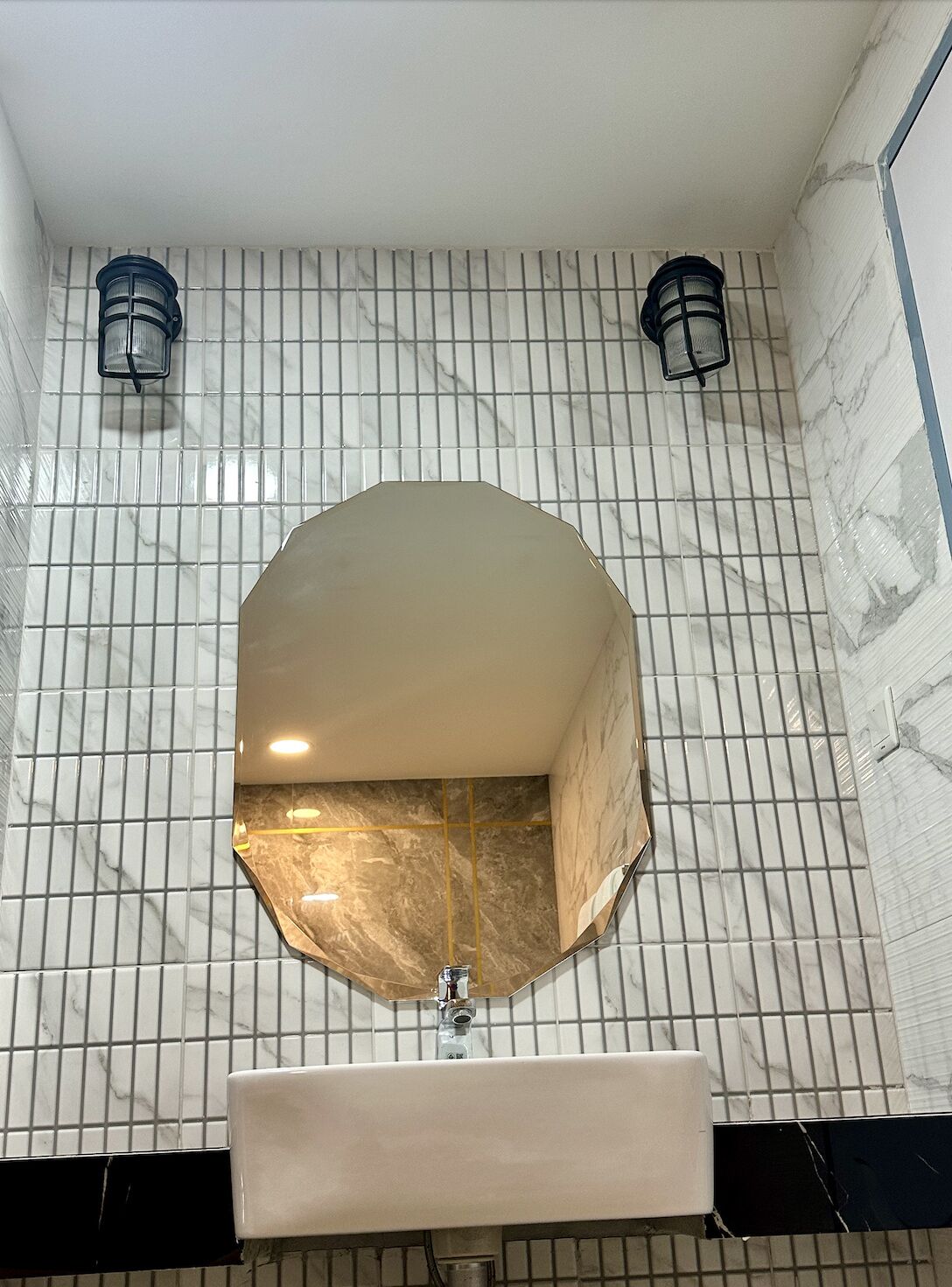 Arunsakhon Luxury Condo