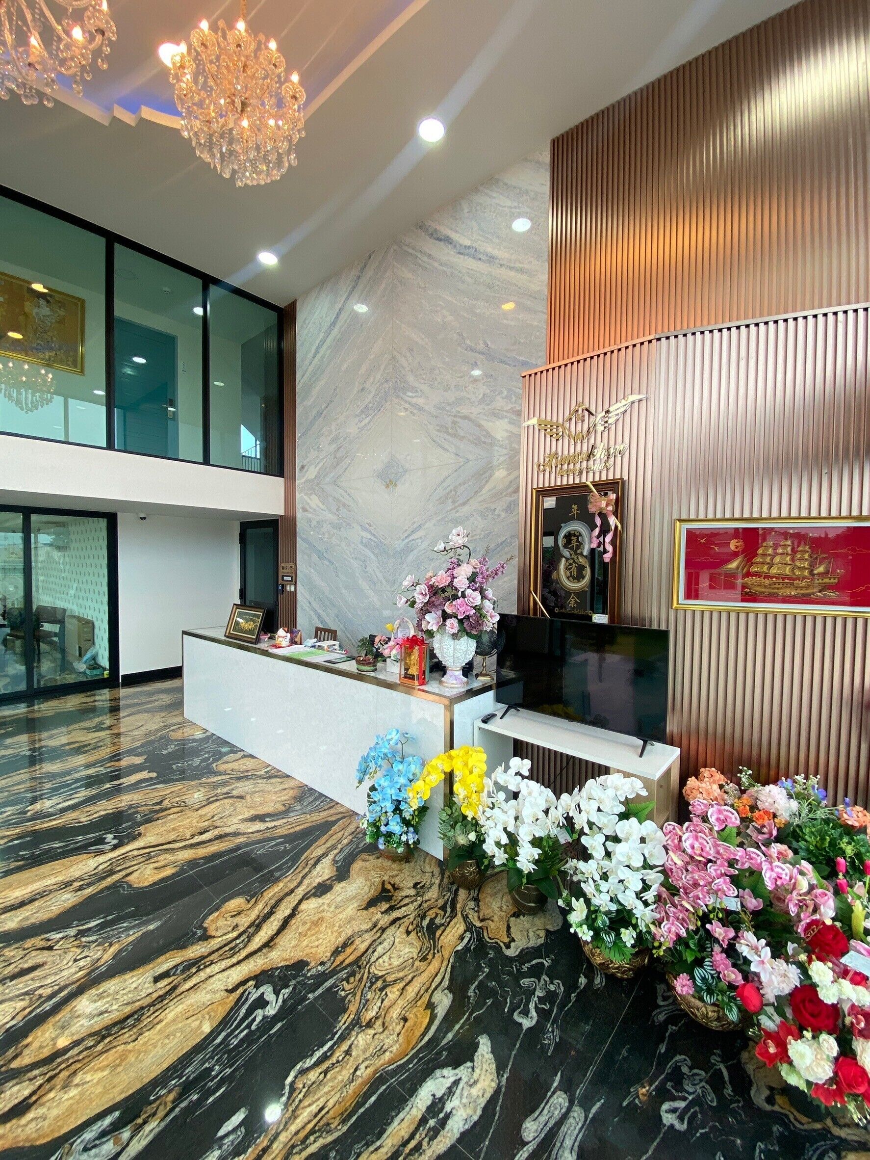 Arunsakhon Luxury Condo