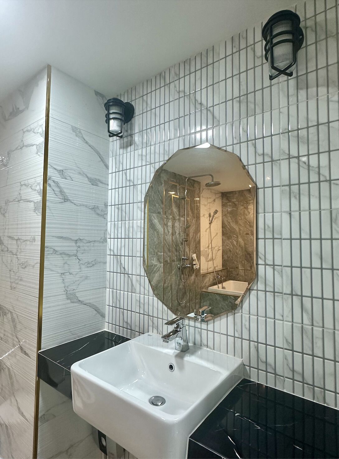 Arunsakhon Luxury Condo