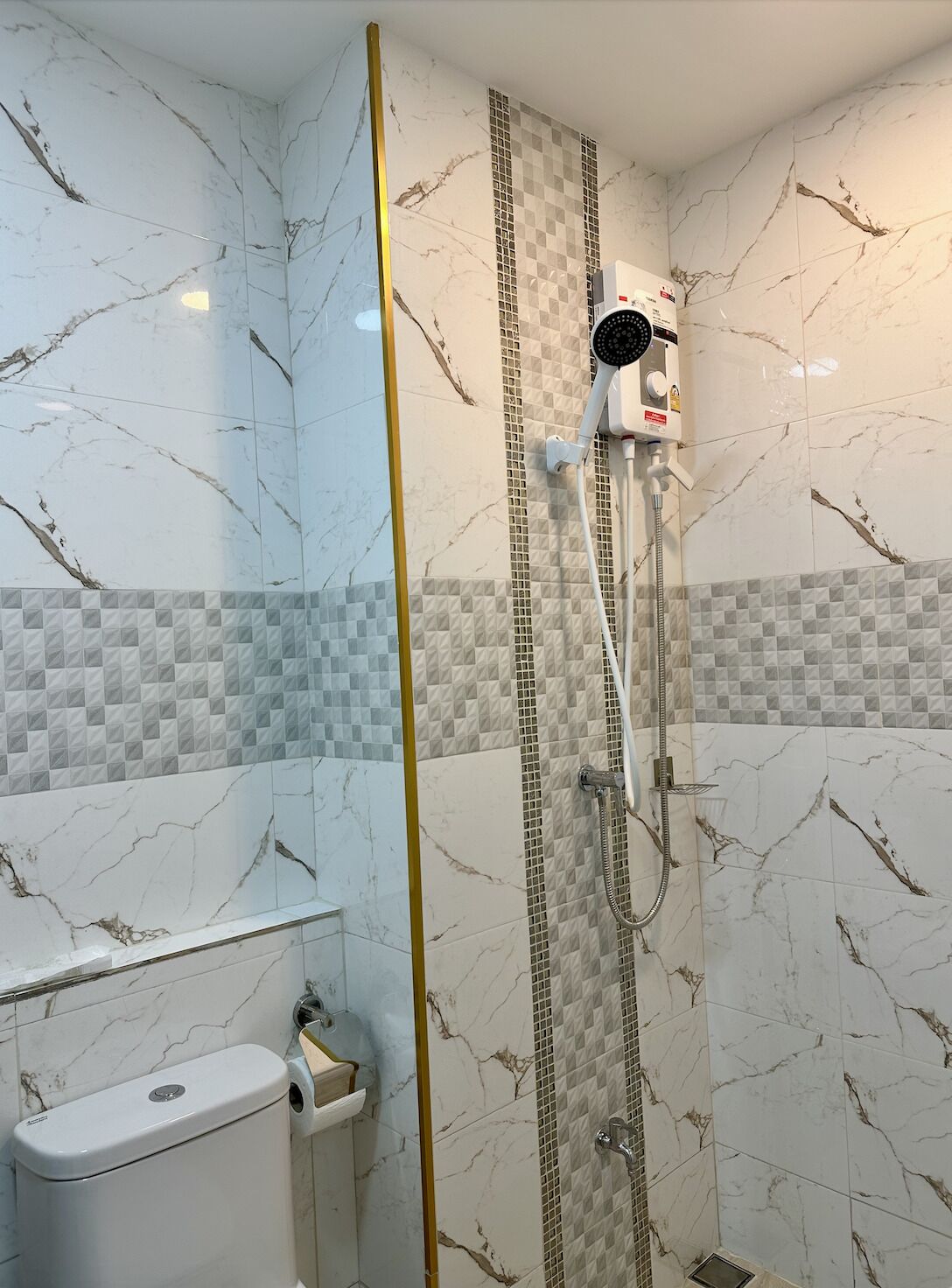 Arunsakhon Luxury Condo