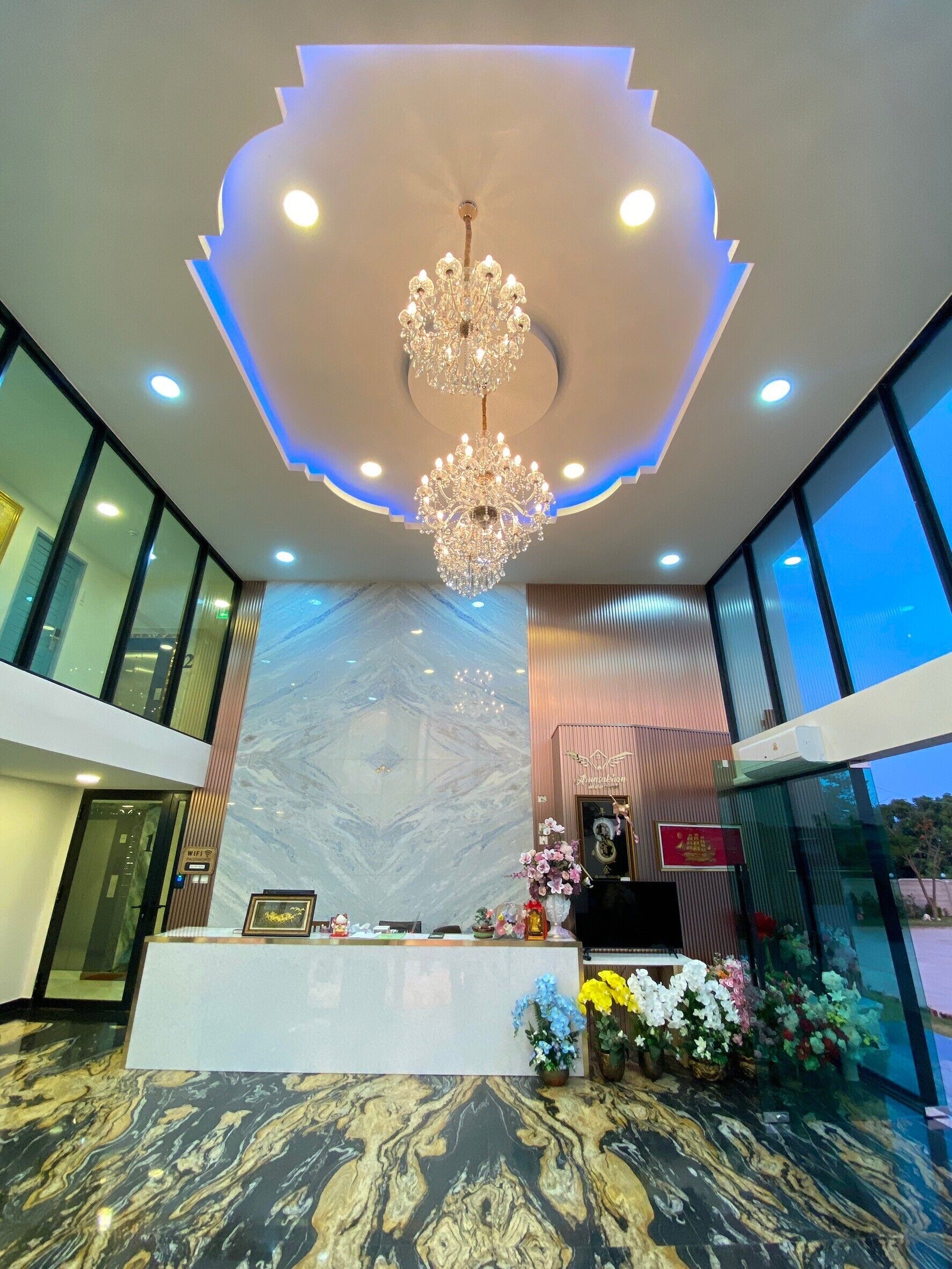 Arunsakhon Luxury Condo