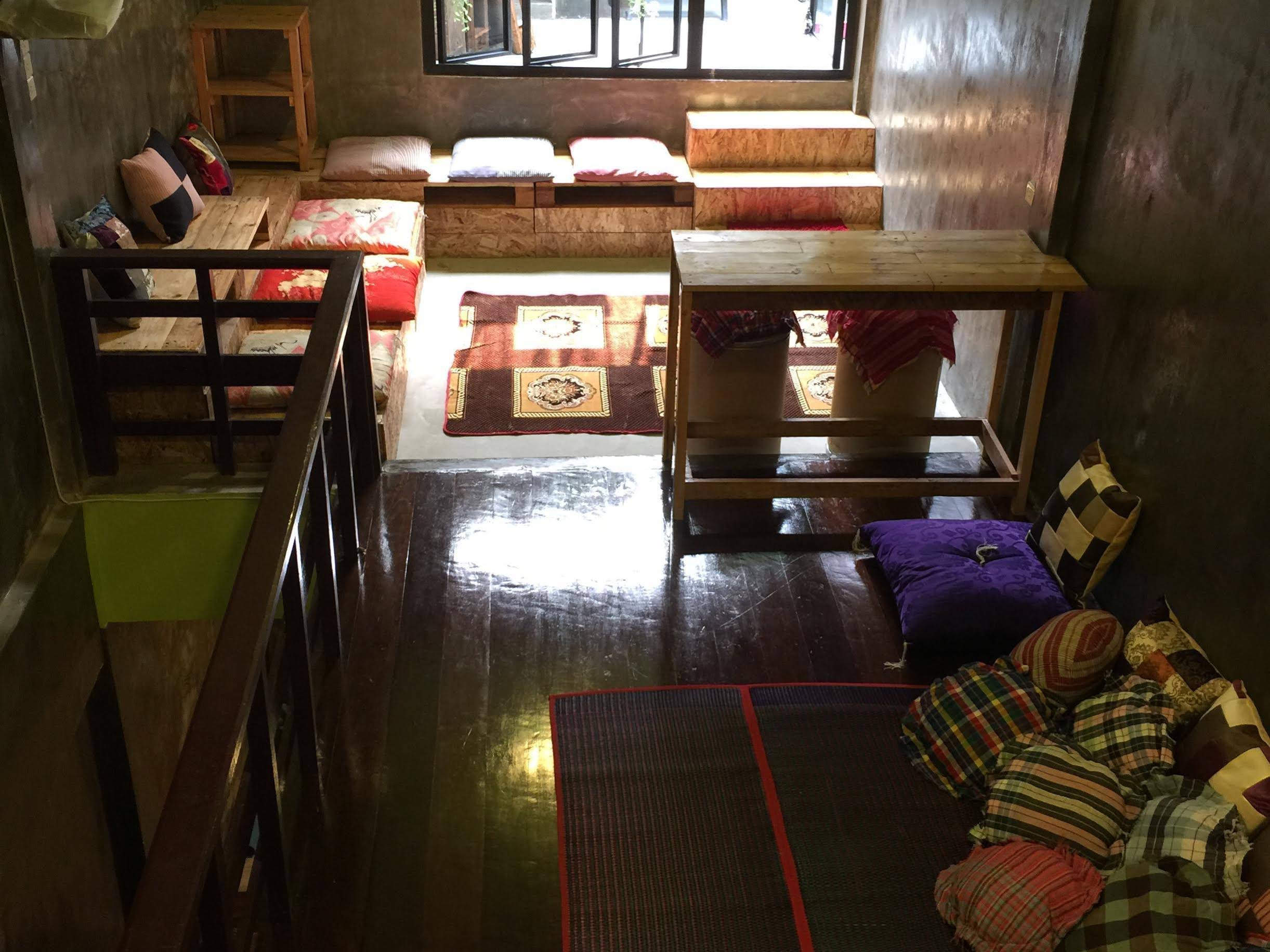 Hometown Hostel