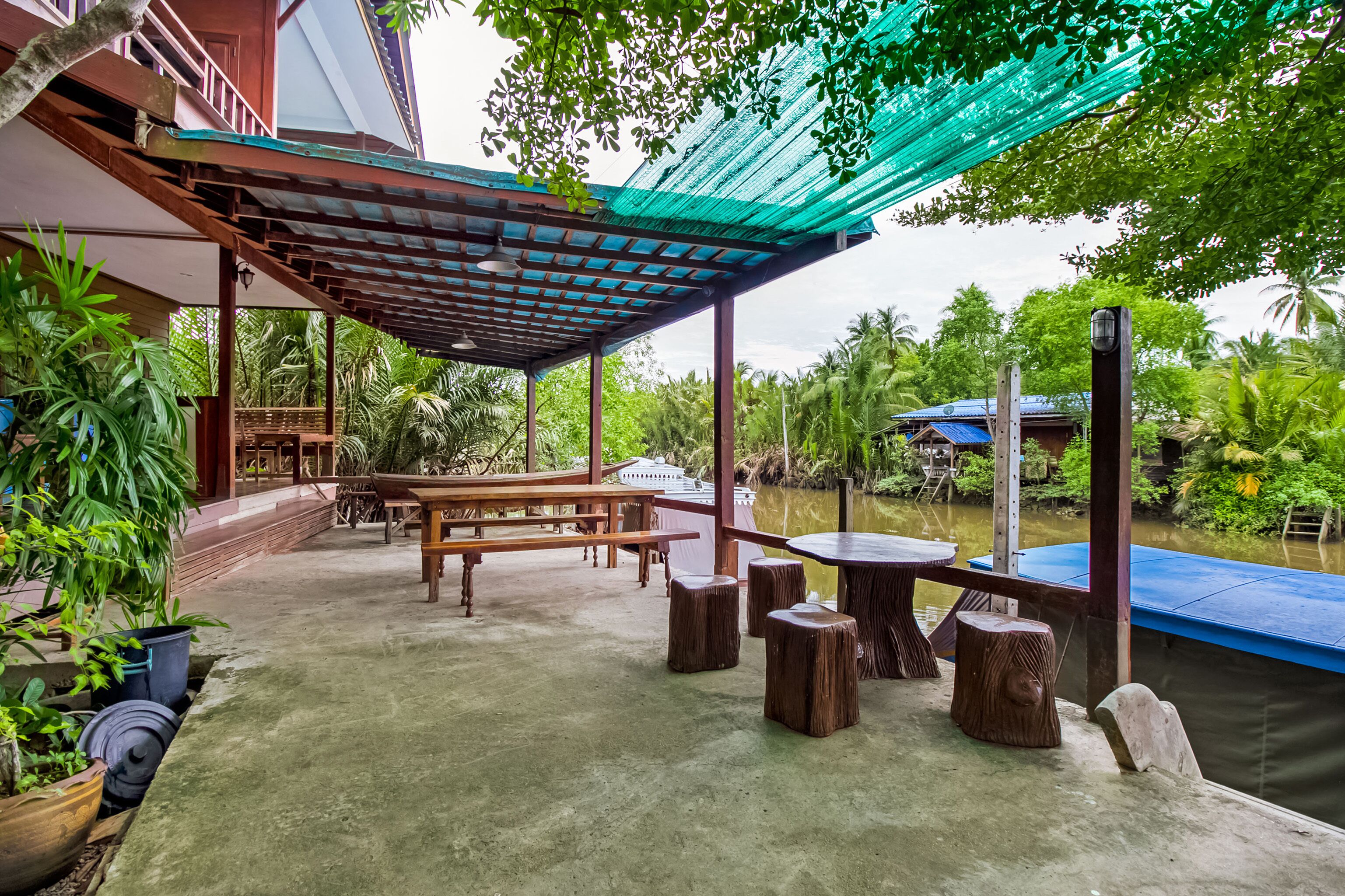 The House Amphawa by Oyo Rooms