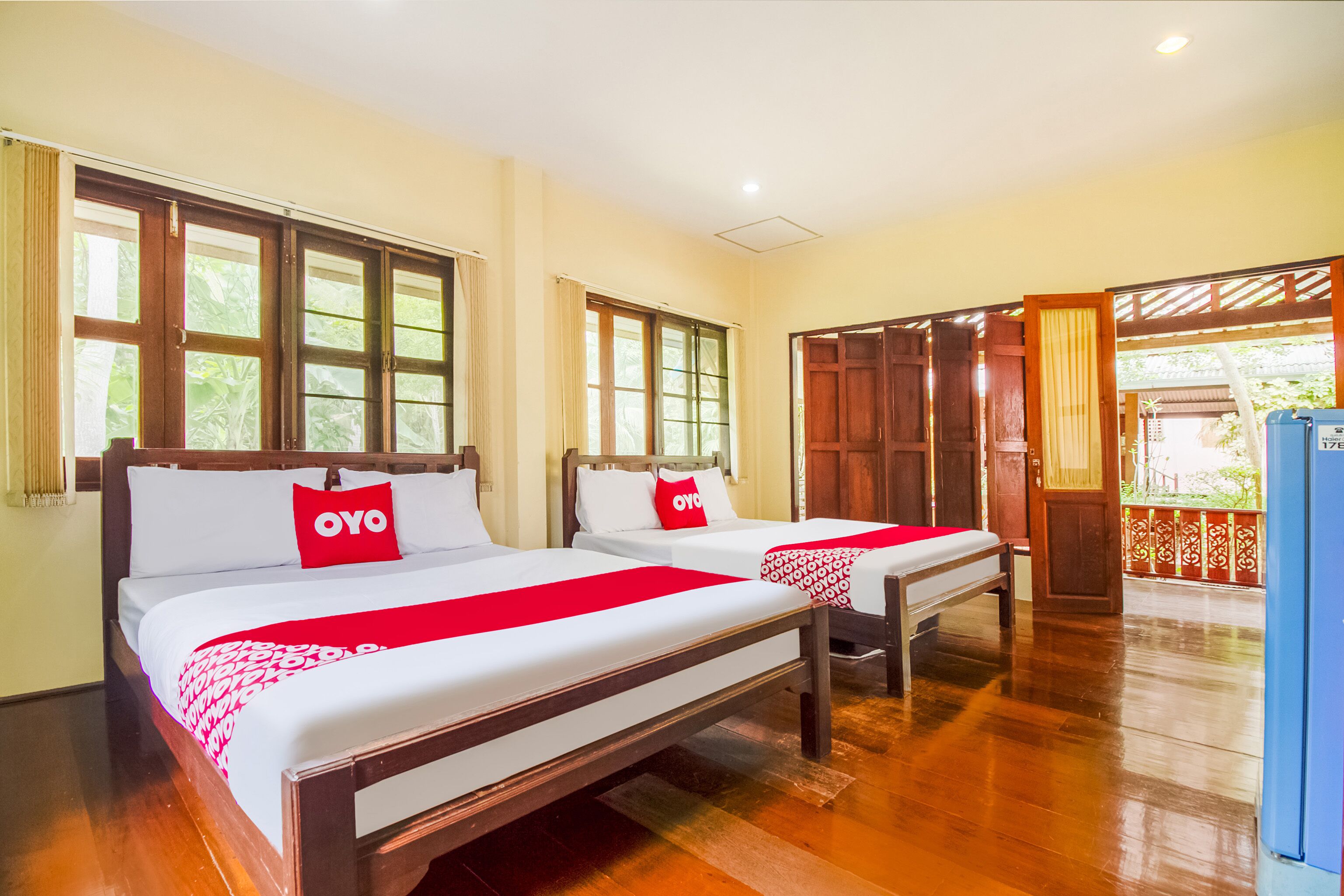 The House Amphawa by Oyo Rooms