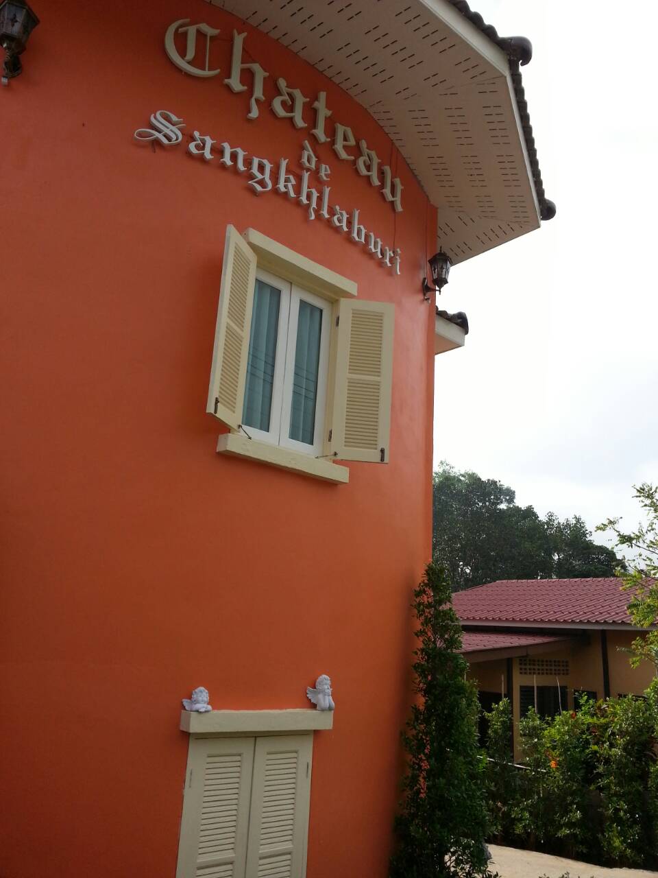 Chateau De Sangkhlaburi