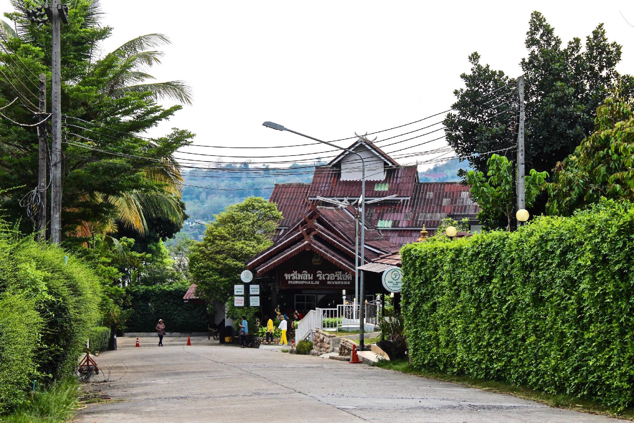 Pornpailin Riverside Resort