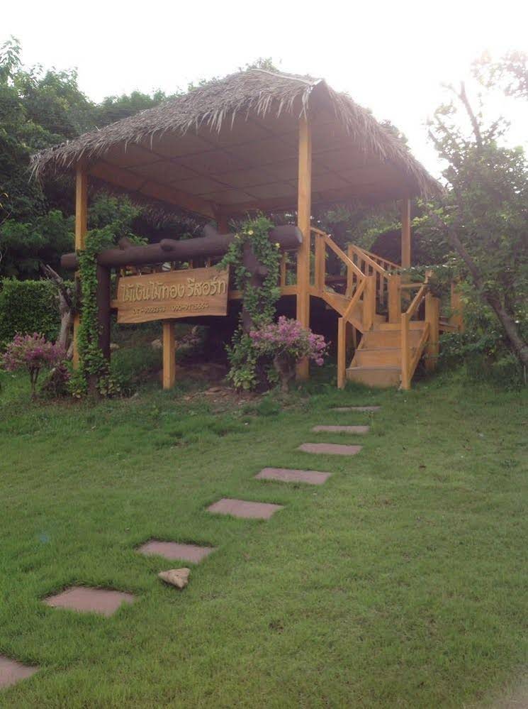 Mai Ngern Mai Thong Resort