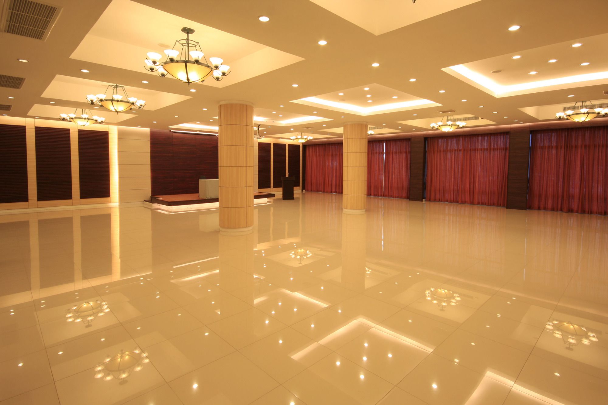 Laemchabang City Hotel