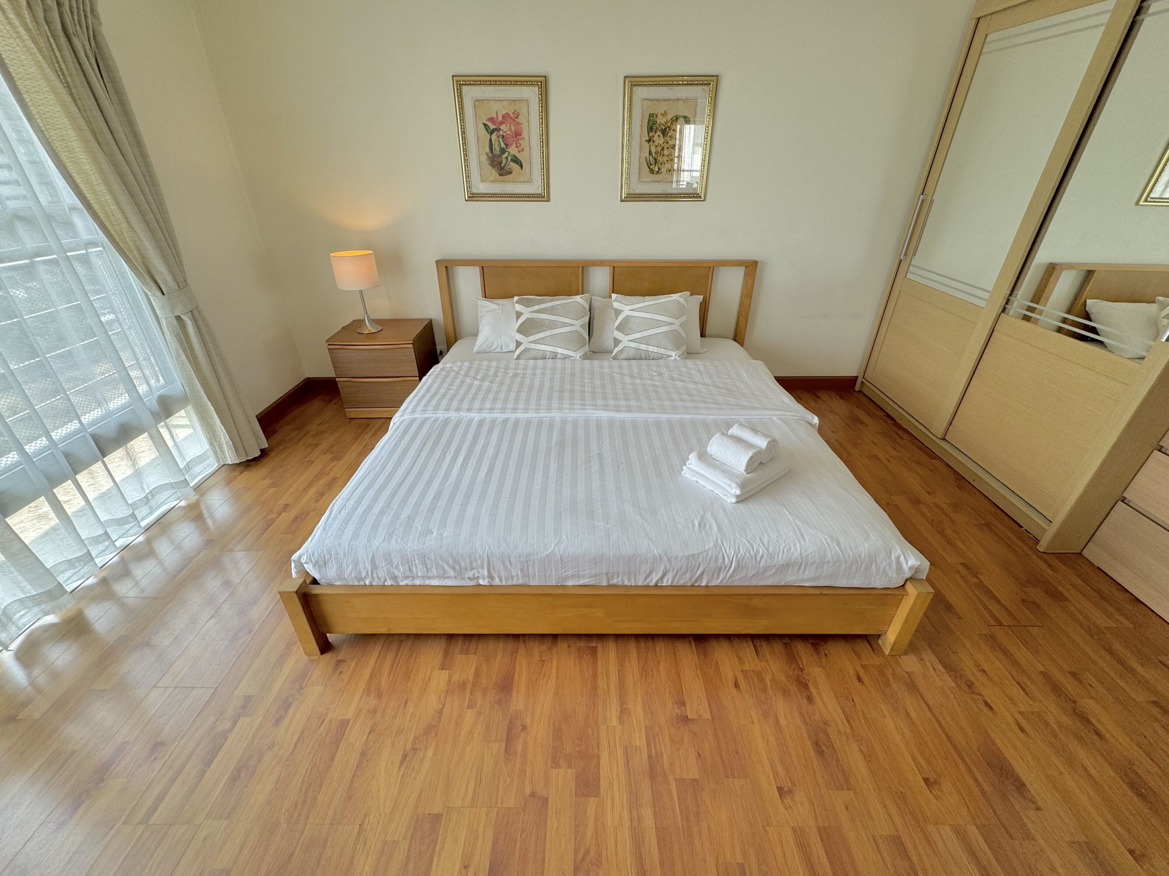 Sriracha Avenue Serviced Apartment