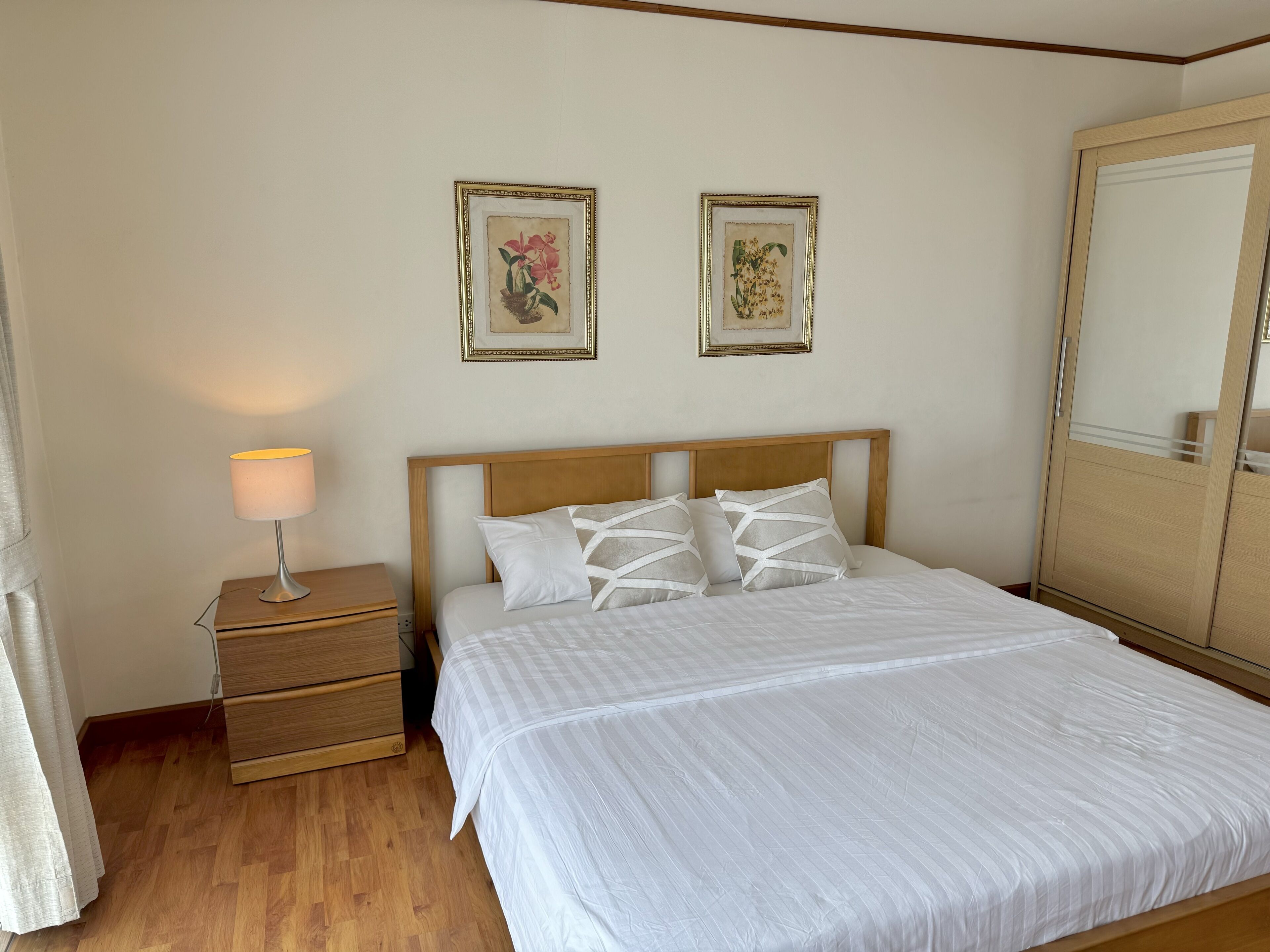 Sriracha Avenue Serviced Apartment