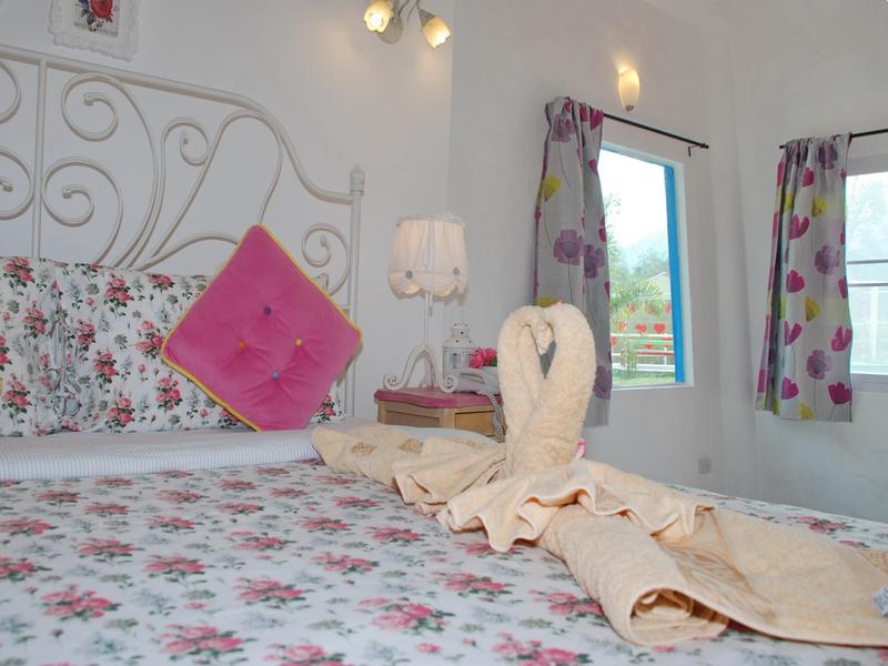 Rak Na Suan Pueng Resort