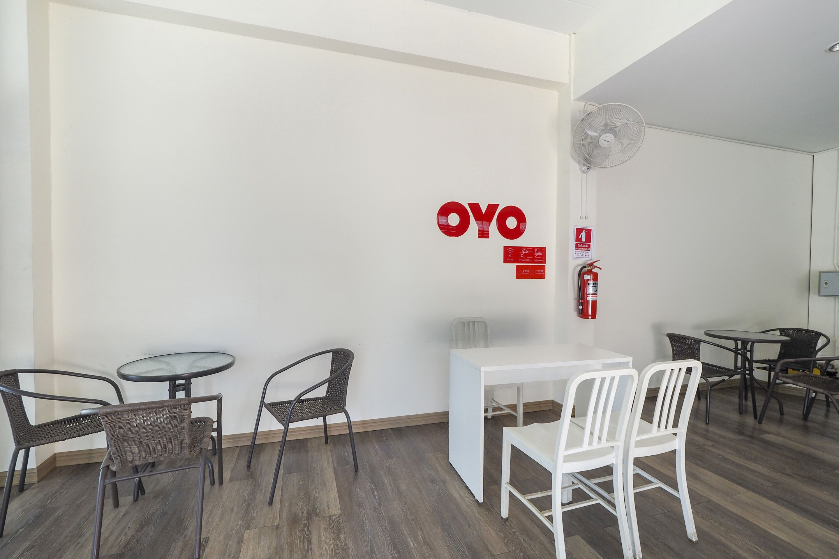 Yo Charoen by Oyo Rooms