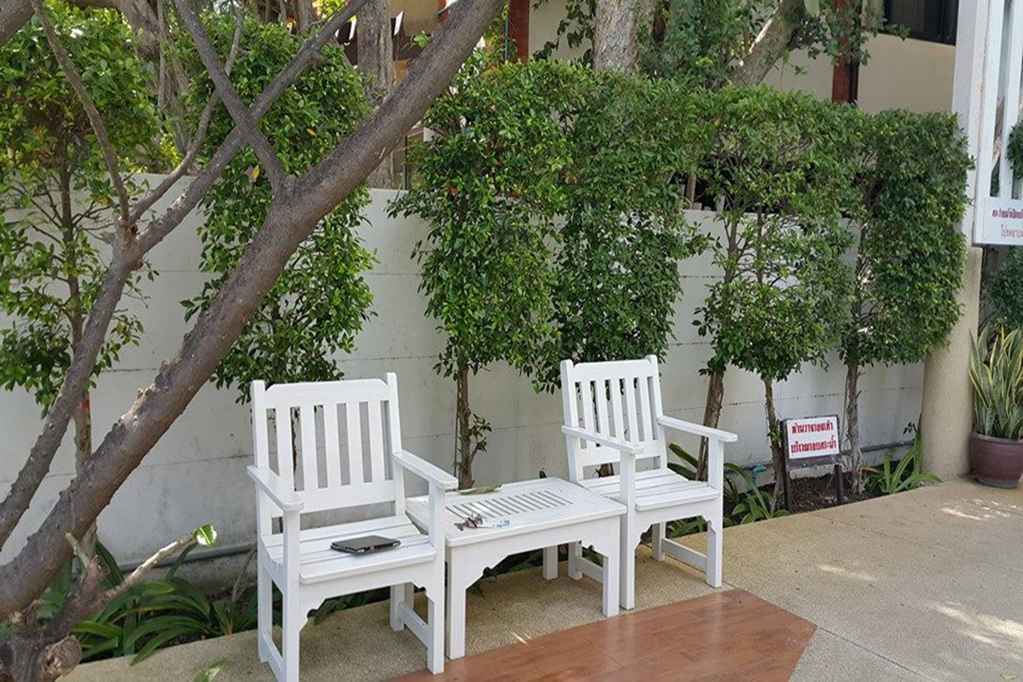 Baan Hansa Service Apartment
