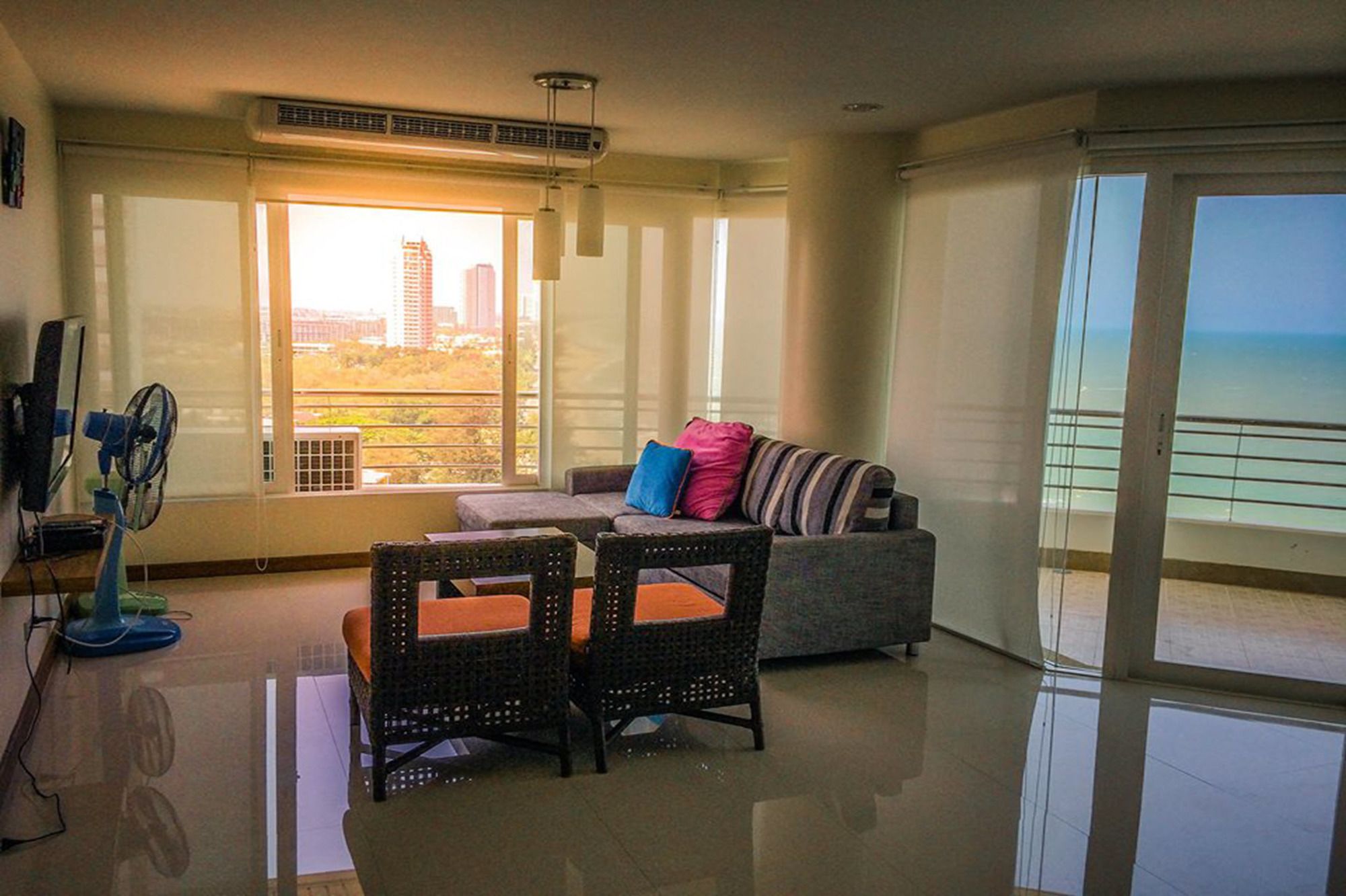 Baan Hansa Service Apartment