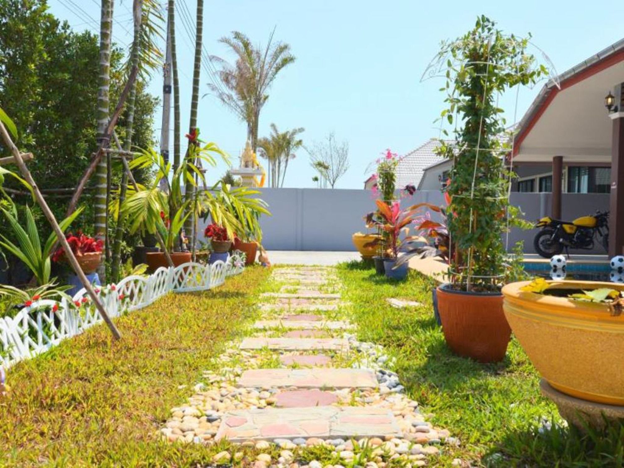 Baan Korbua Chaam
