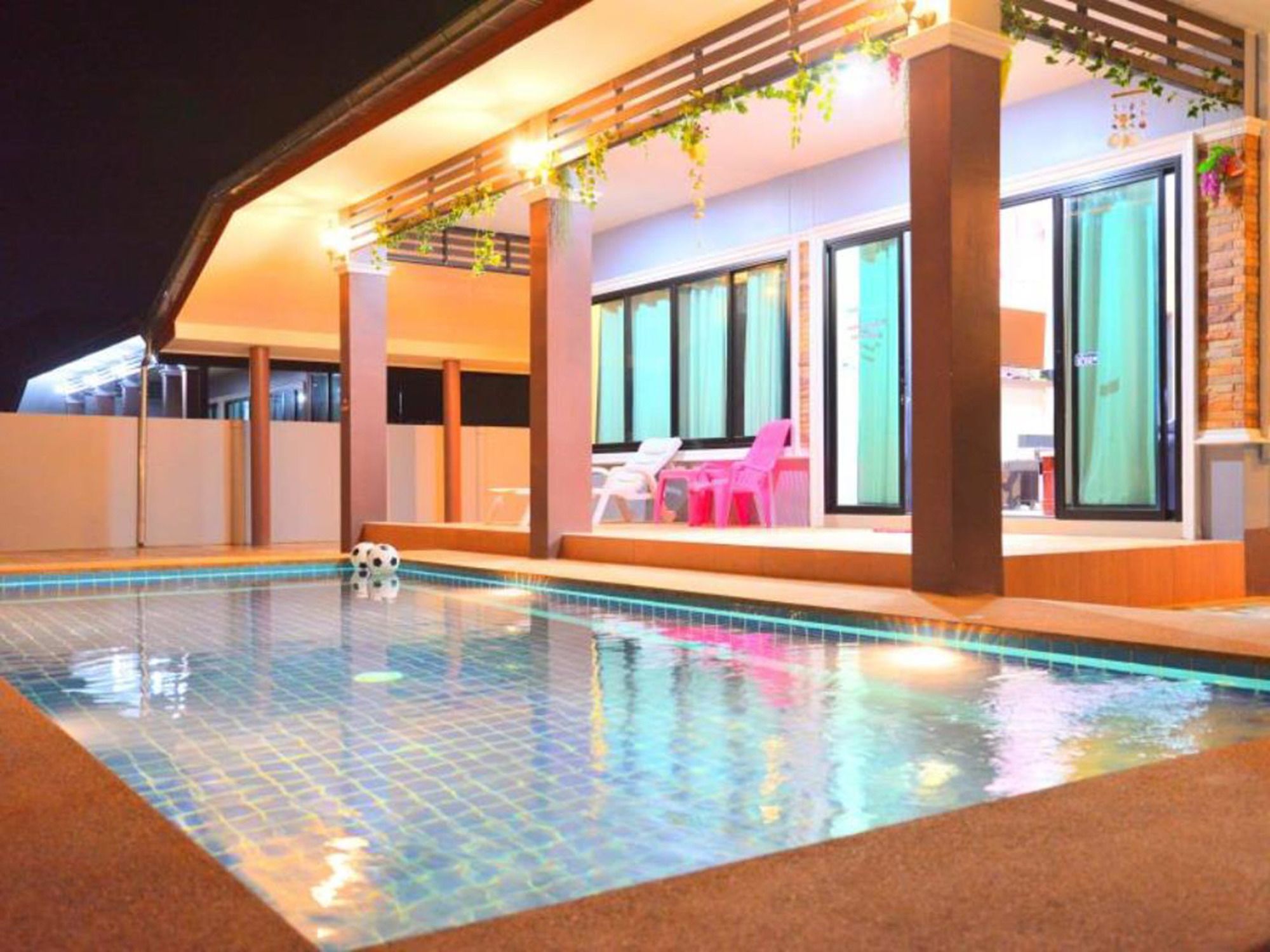 Baan Korbua Chaam