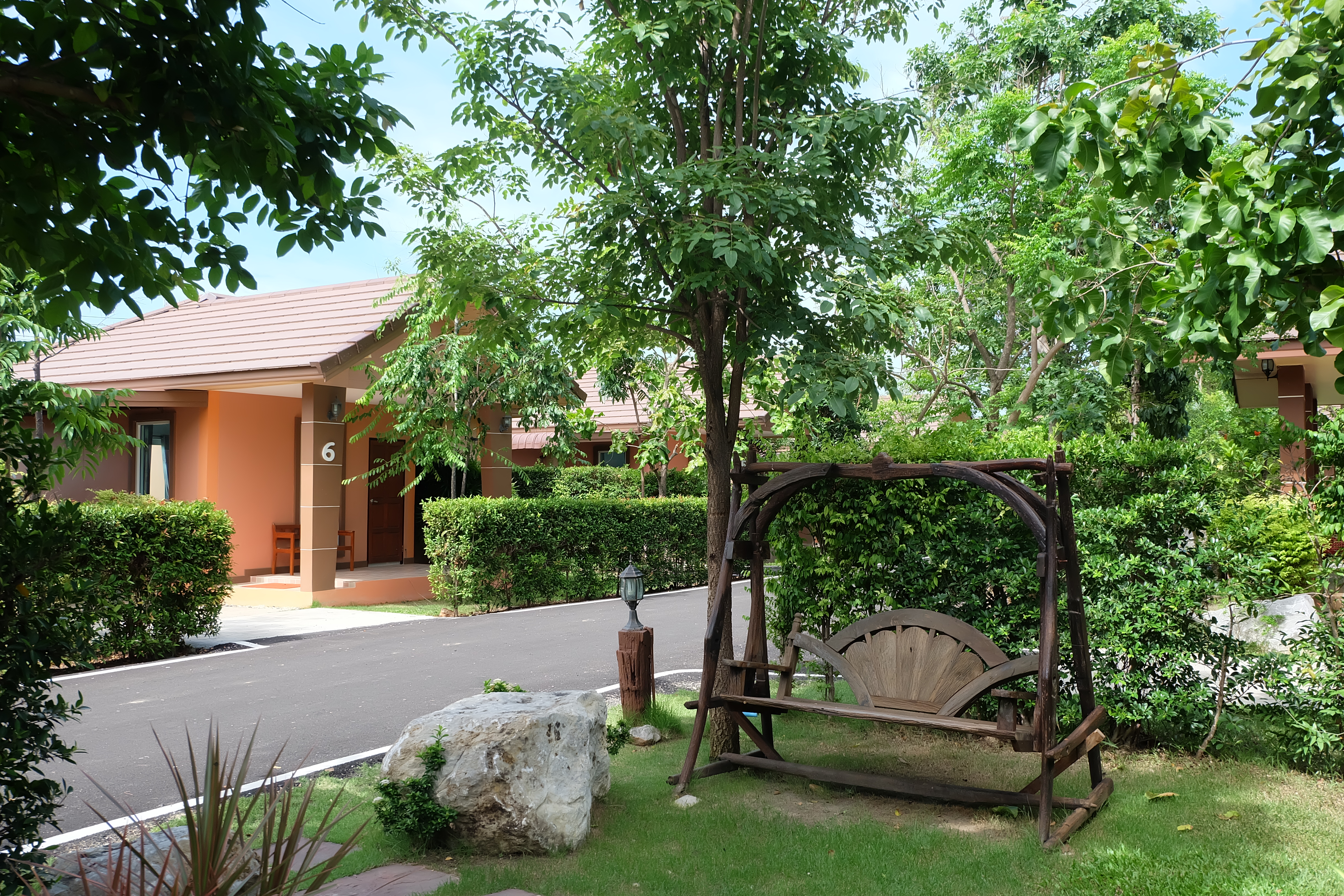 Baan Phing Phu Praew