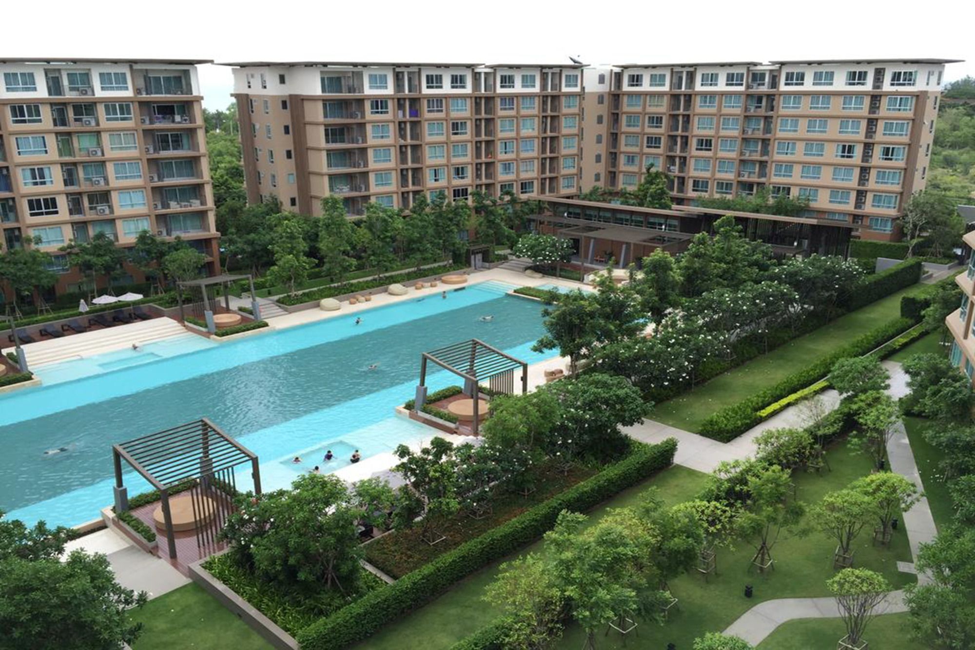 Baan Thew Lom Cha Am