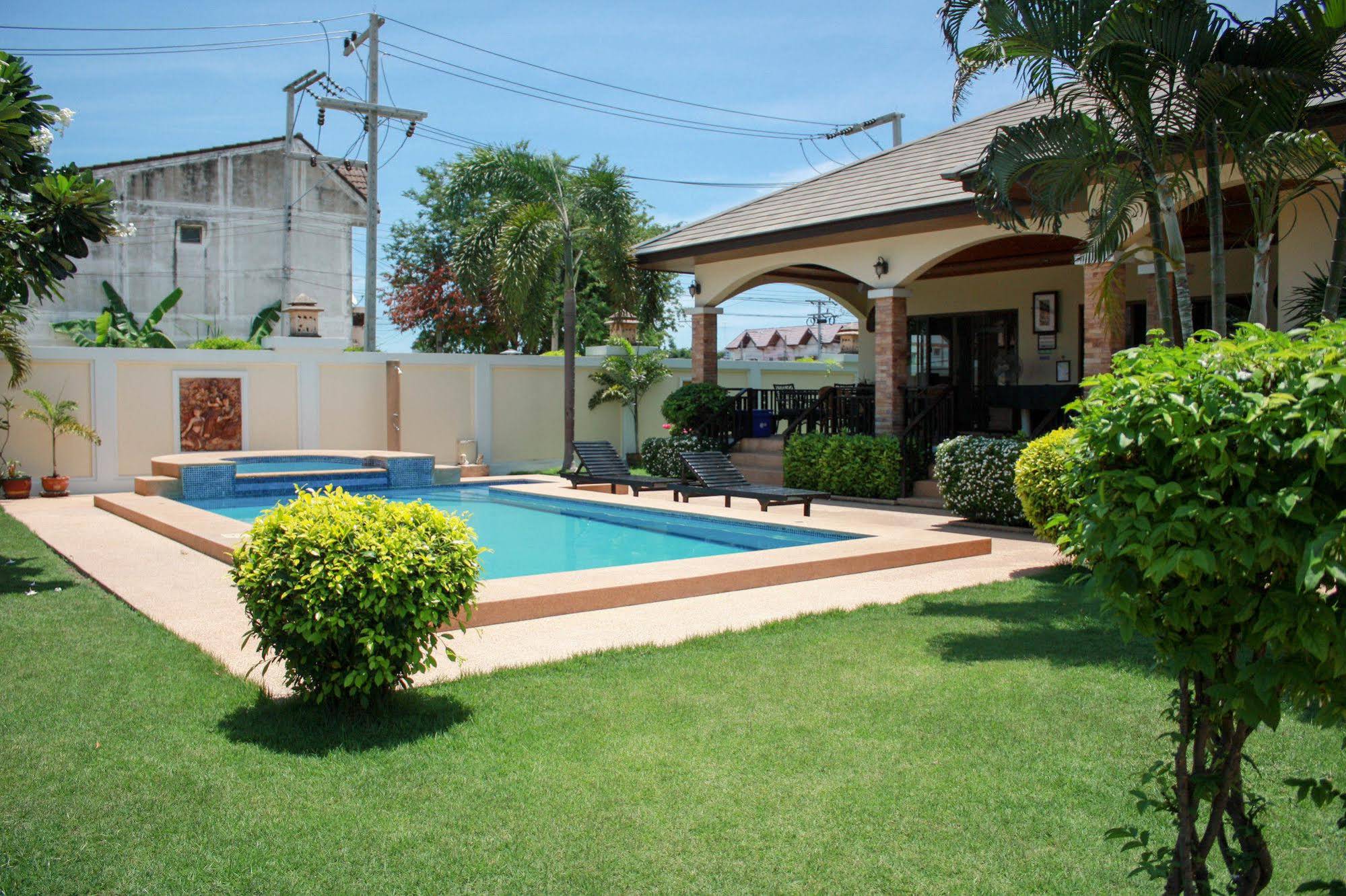 Ban Kitty Pool Villa Cha Am