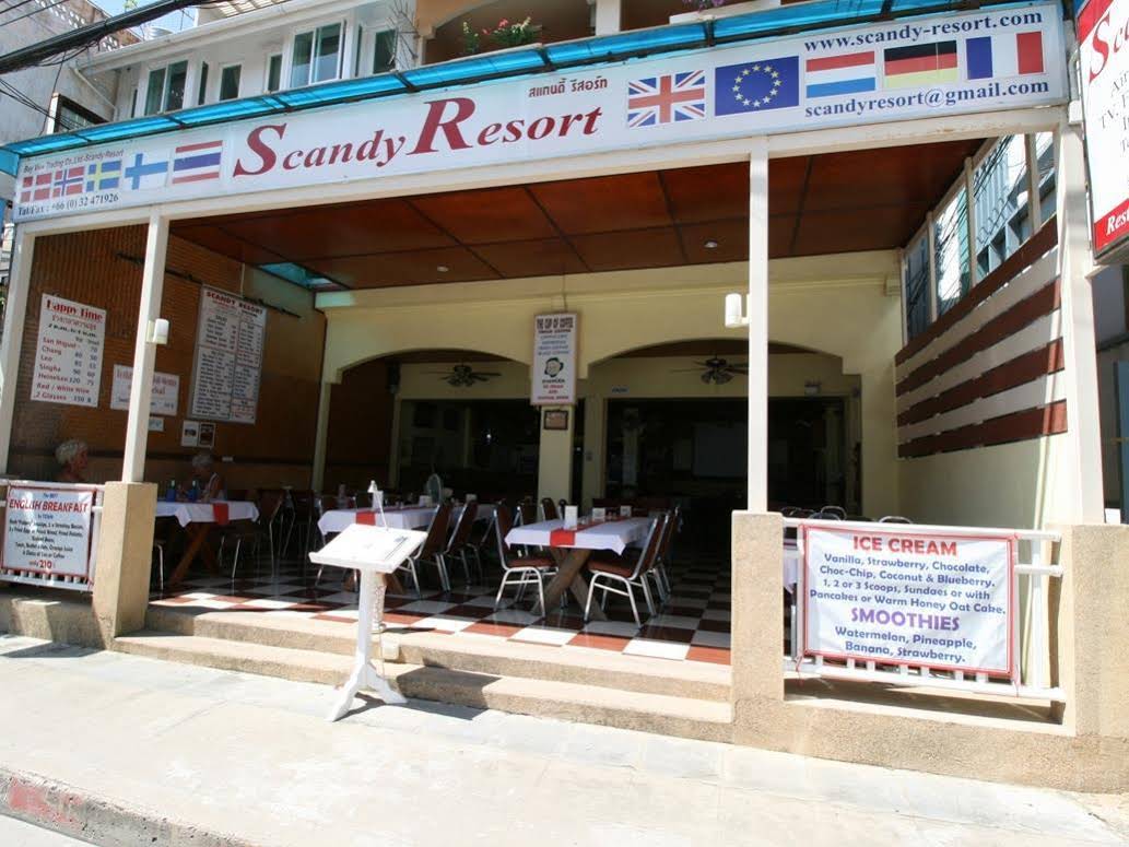 Beachfront Hotel Cha am