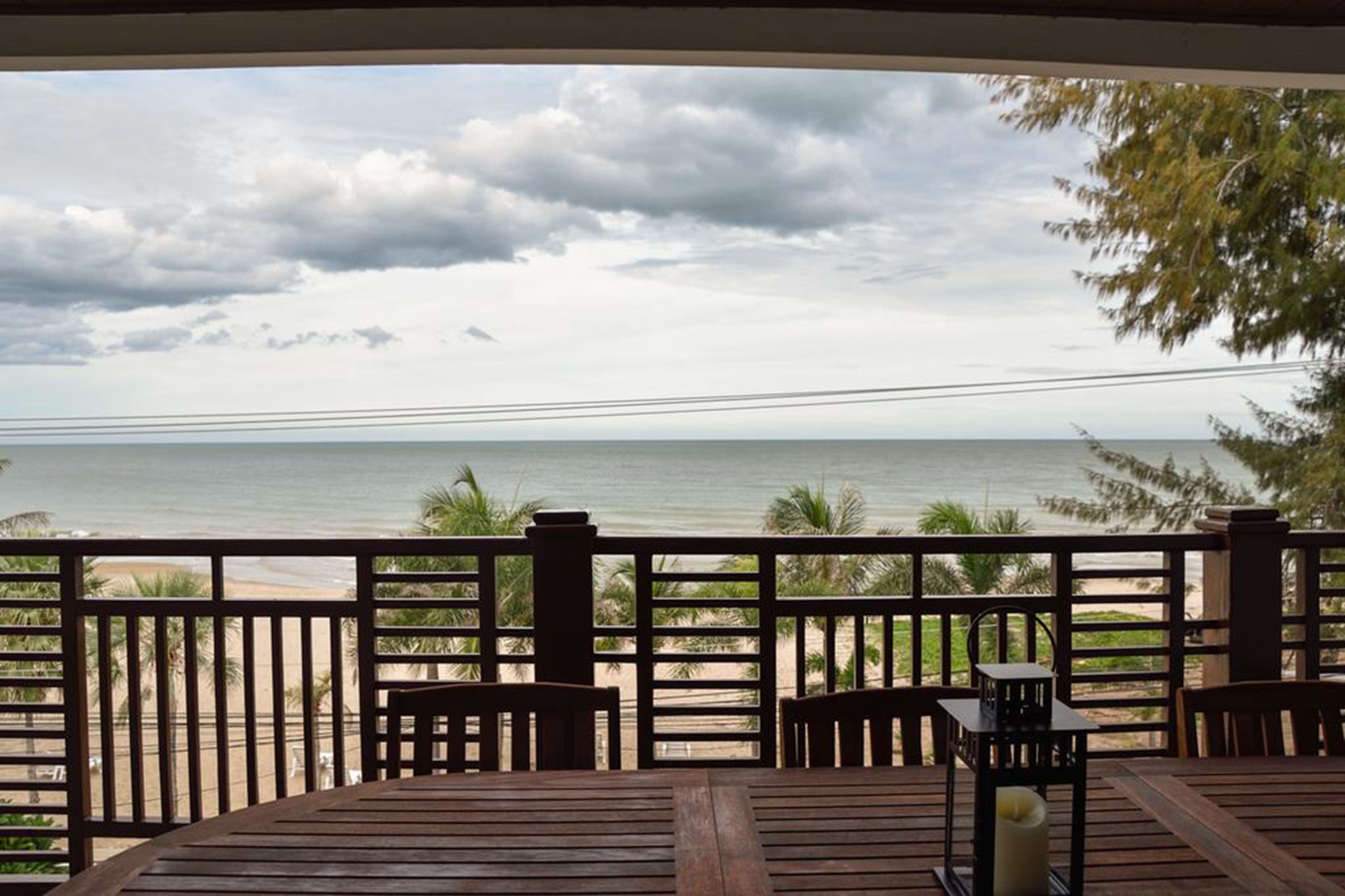 Beach Palace