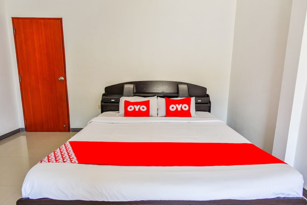 Billabong Resort Cha Am by OYO Rooms
