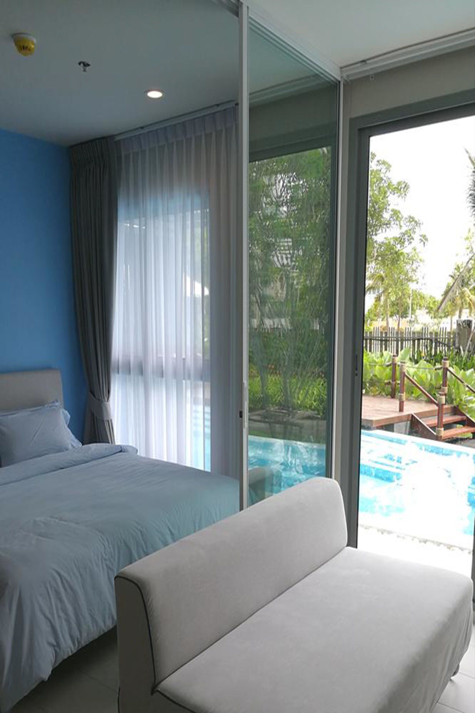 BLU-Pool Access