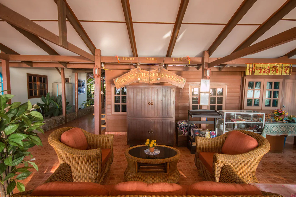 Cha-am Little Shop & Resort
