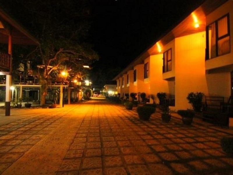 Cha Am Villa Beach