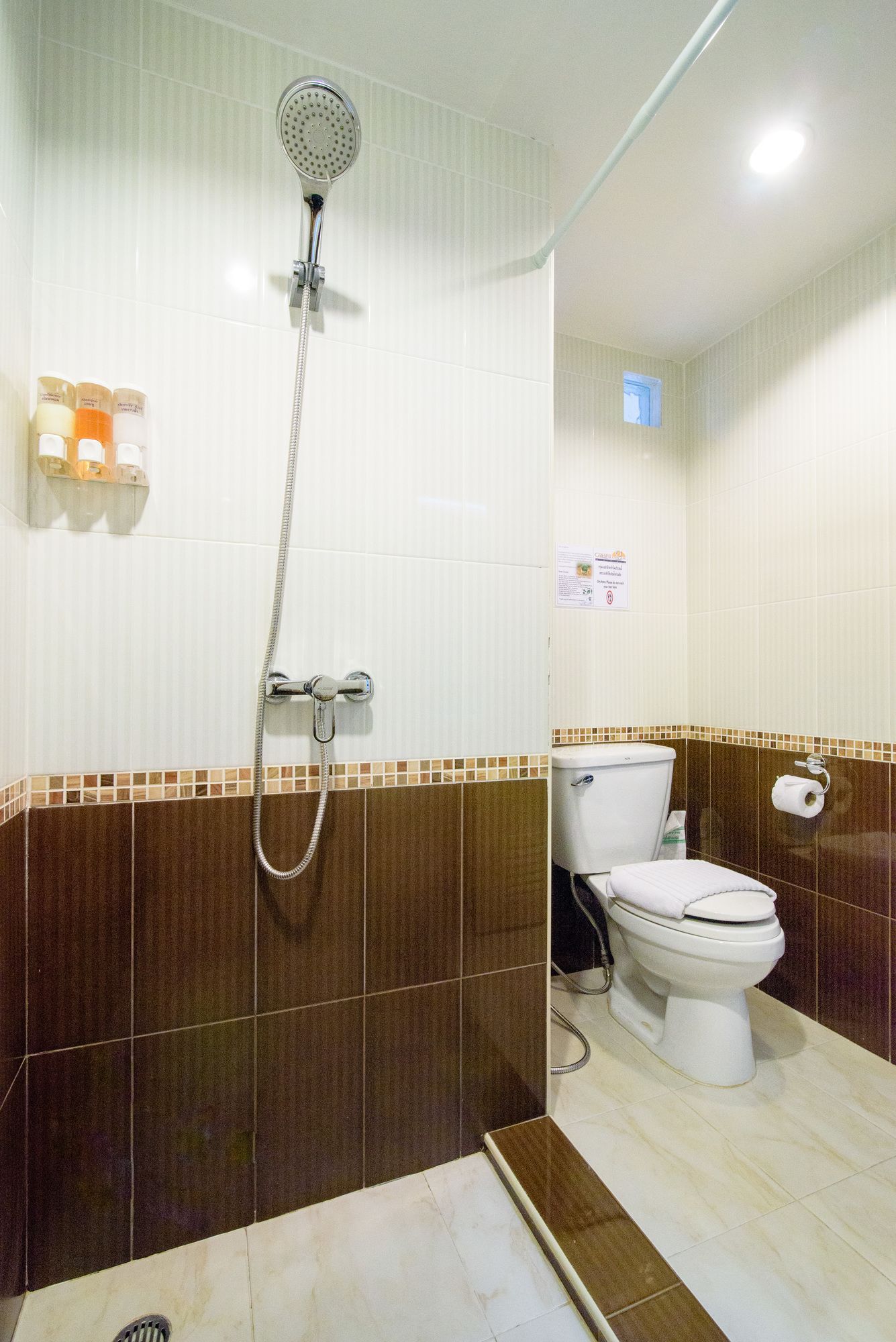 Golden Beach Cha Am Hotel