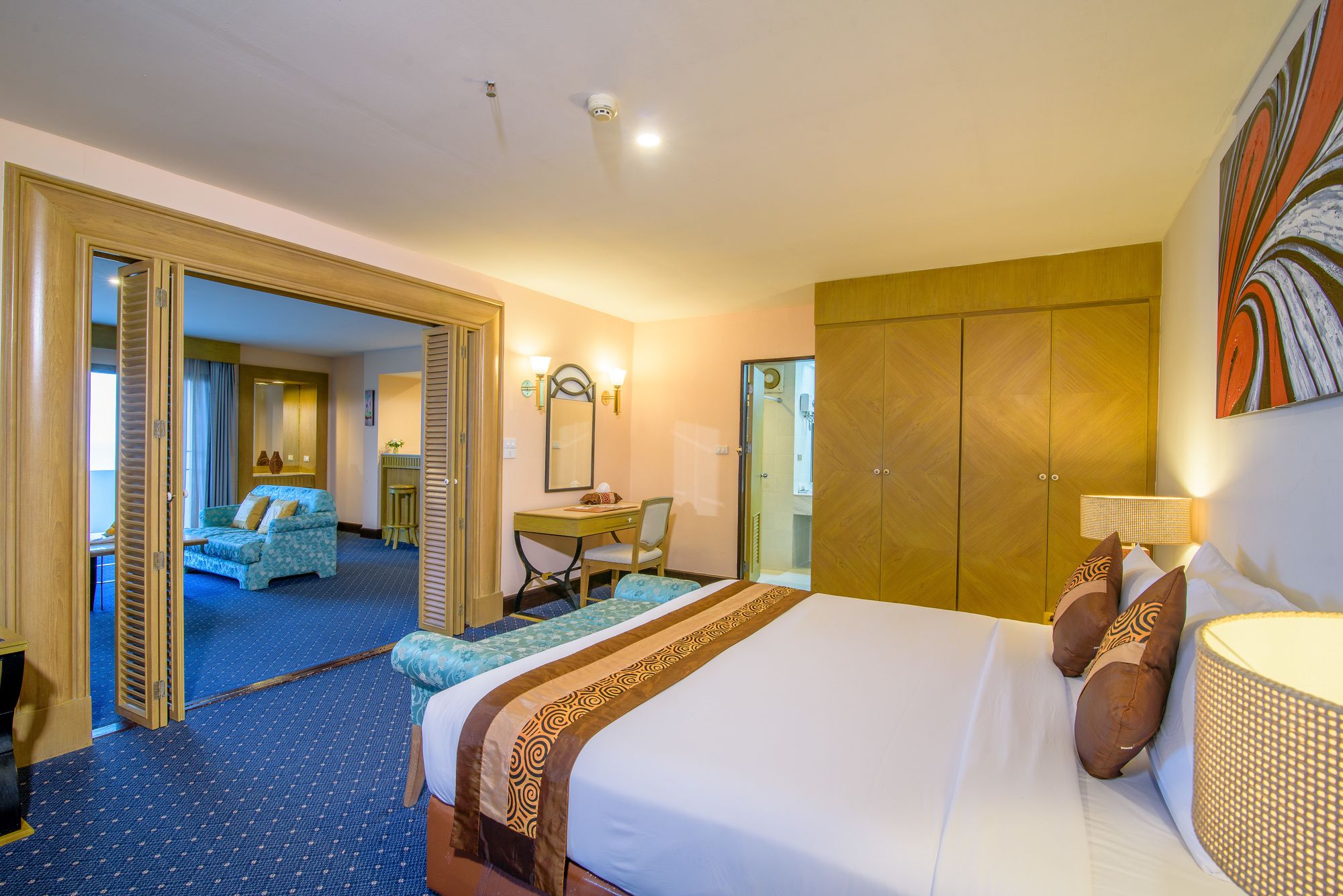 Golden Beach Cha Am Hotel