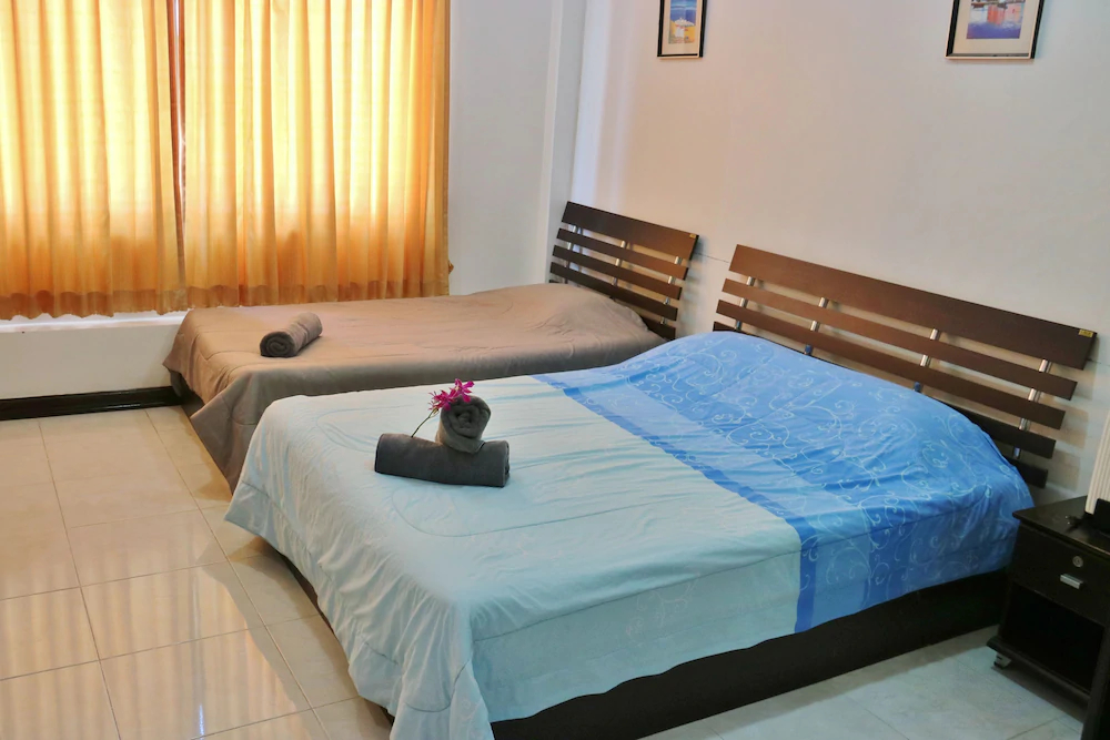 Golden Guesthouse
