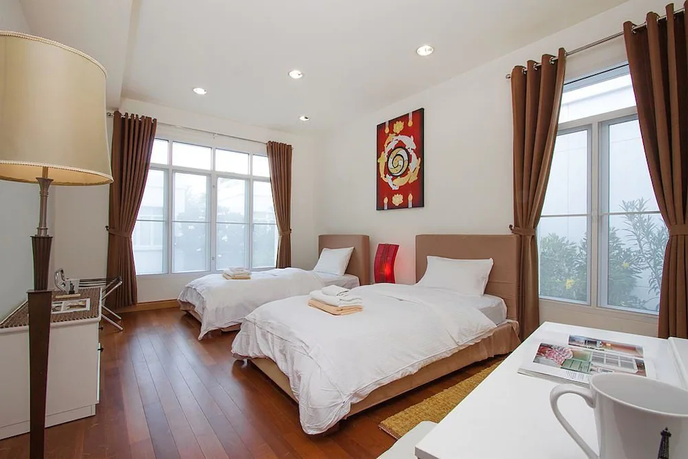 Hua Hin Blue Lagoon Resort