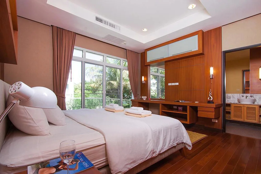 Hua Hin Blue Lagoon Resort