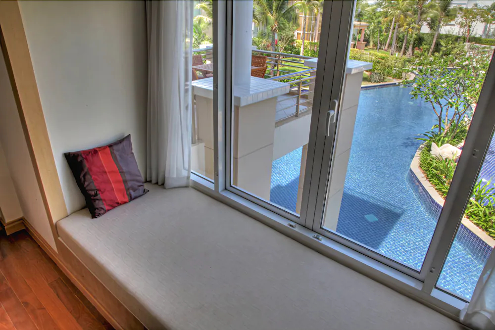 Hua Hin Blue Lagoon Resort