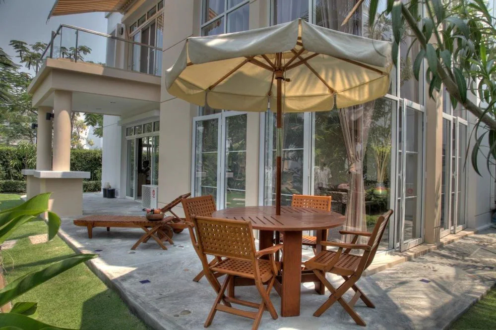 Hua Hin Blue Lagoon Resort