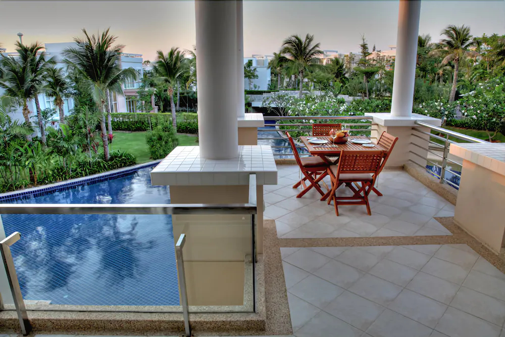 Hua Hin Blue Lagoon Resort