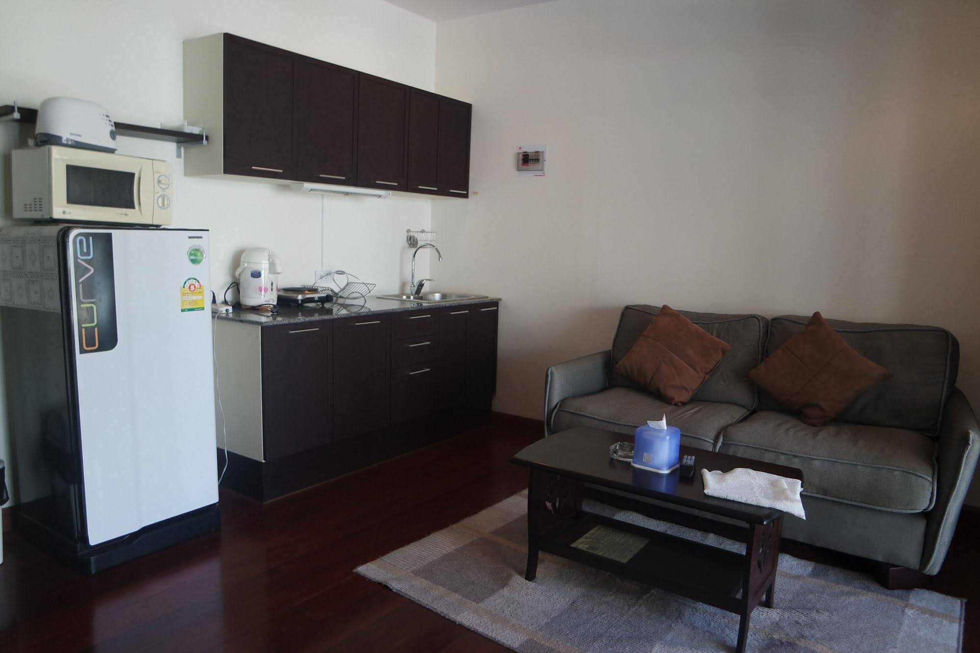 Little Nordic Cha Am Apartment