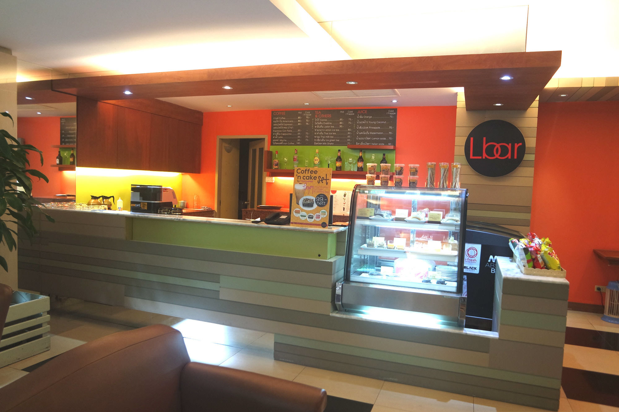 Long Beach Cha Am Resort