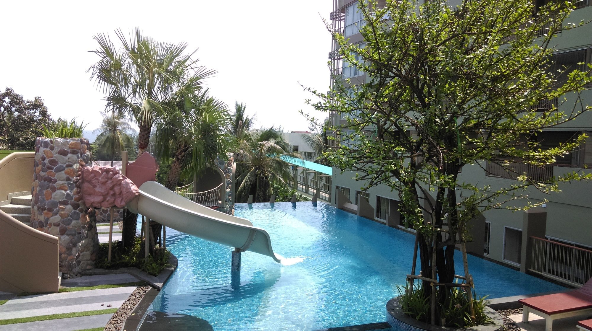 Long Beach Cha Am Resort