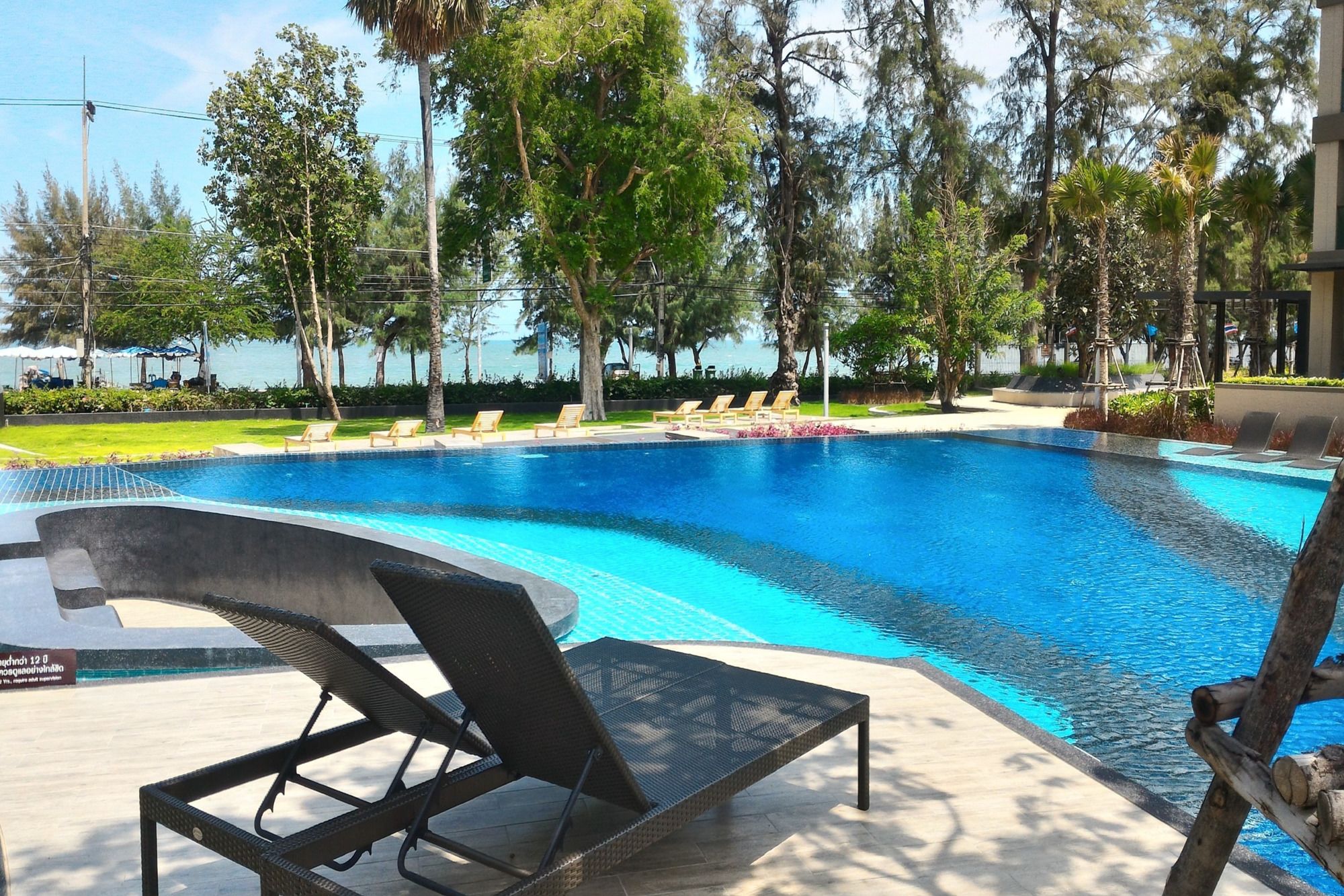 Lpn Beach Cha-Am