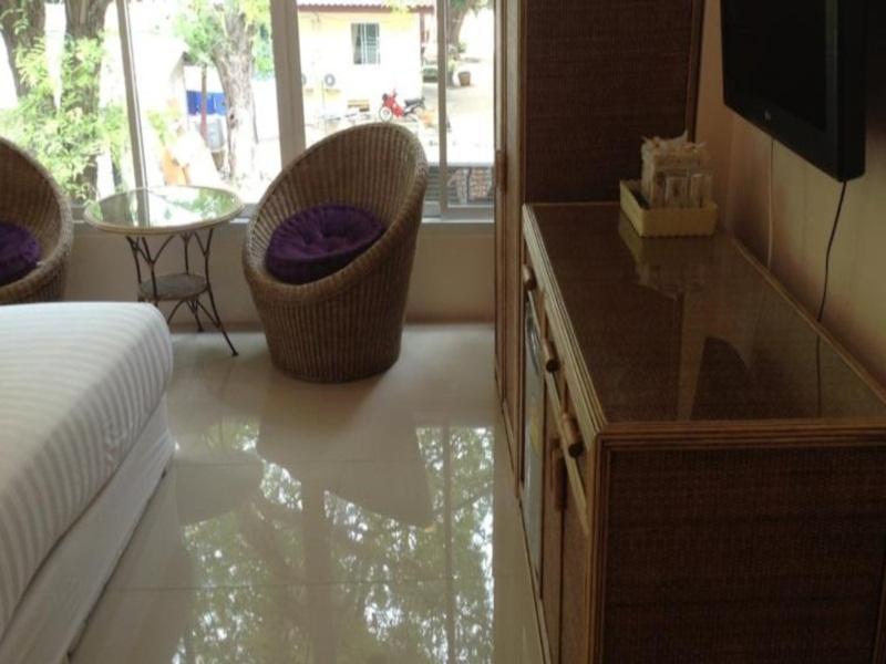 Magic House Hostel